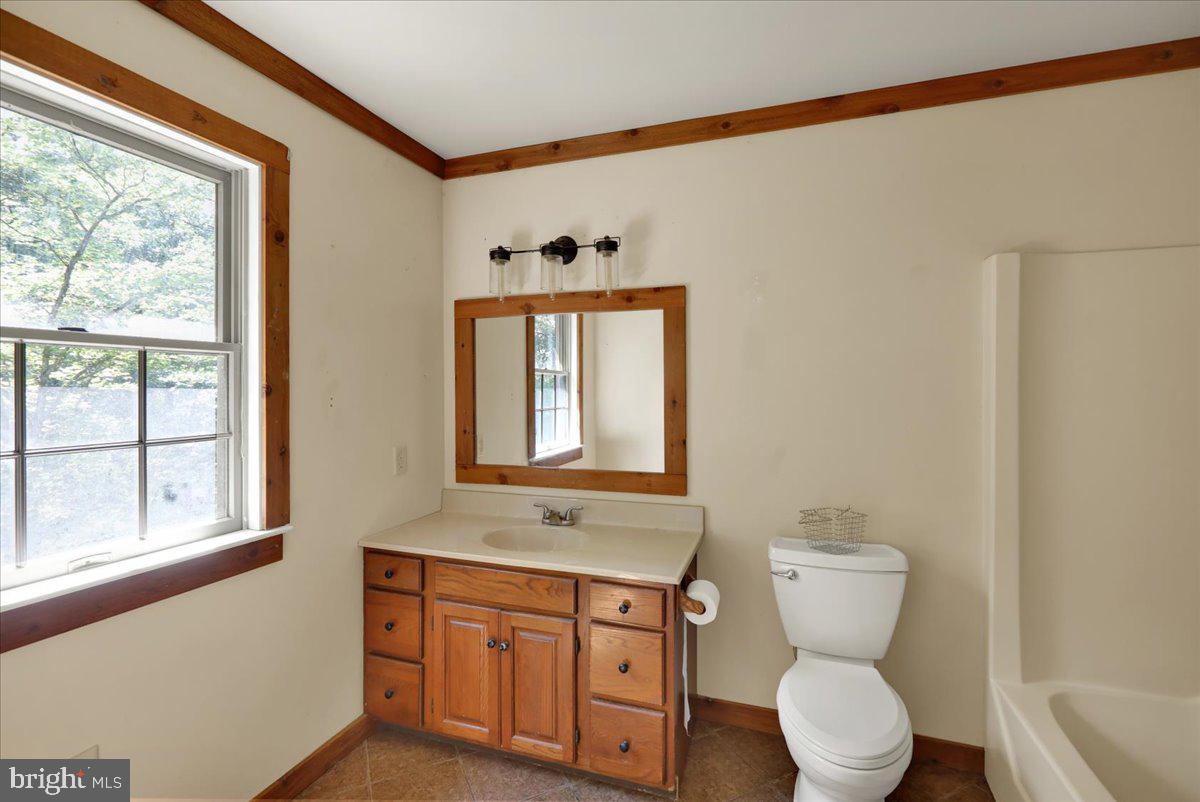 MOUNTAINEER VILLAG - Residential