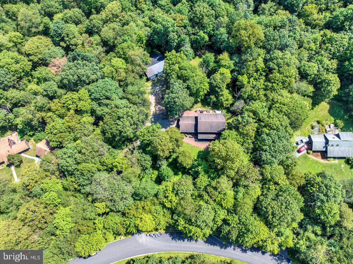 MOUNTAINEER VILLAG - Residential