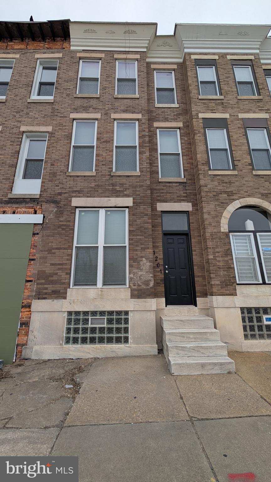 SANDTOWN-WINCHESTER - Residential Income