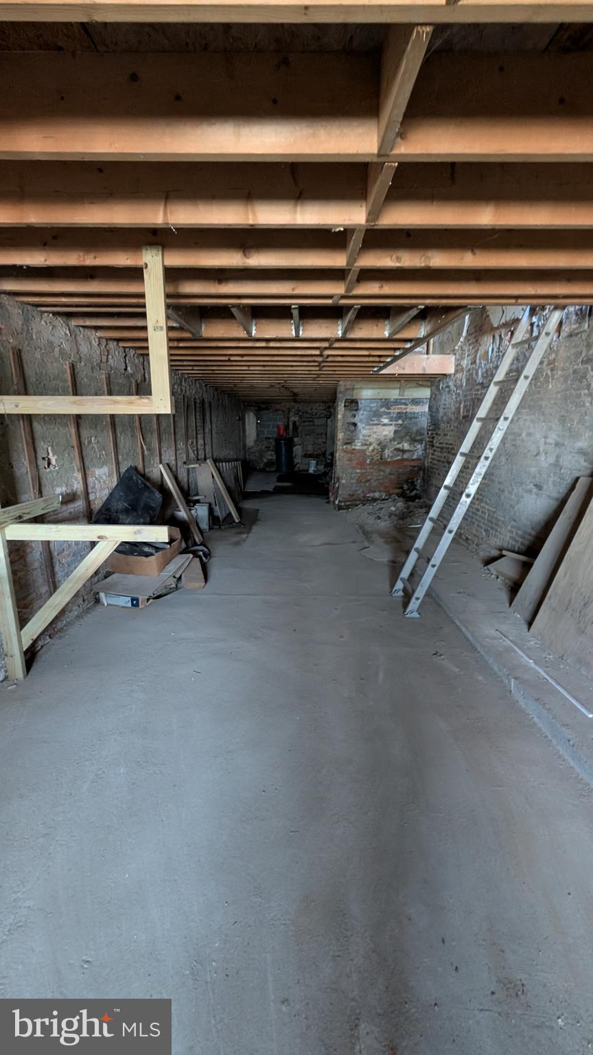 SANDTOWN-WINCHESTER - Residential Income