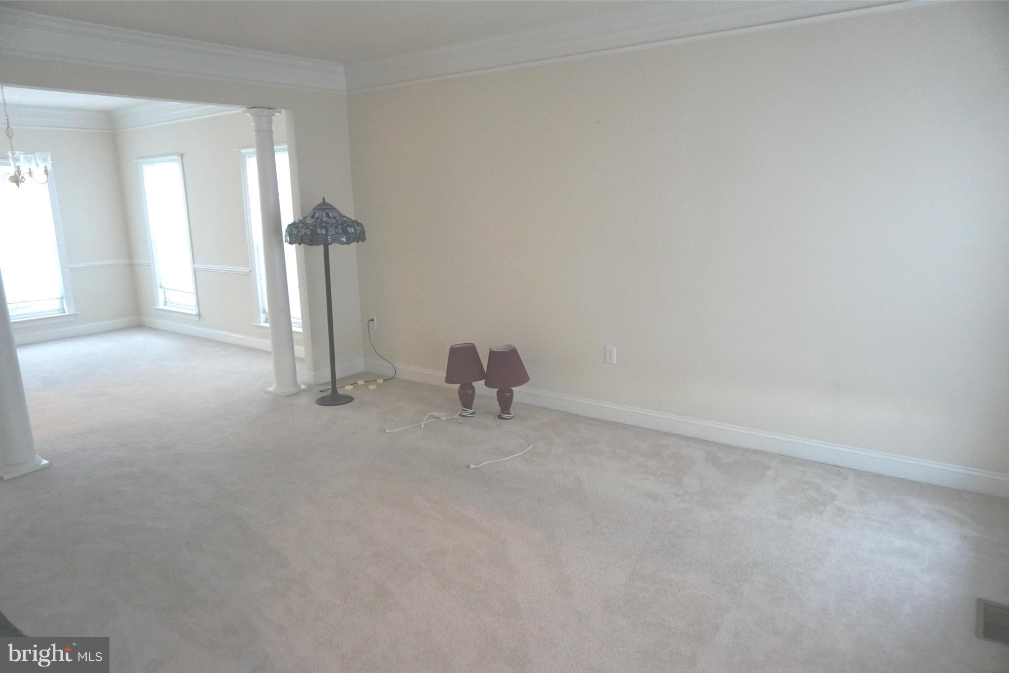 MEADOW BROOK - Residential