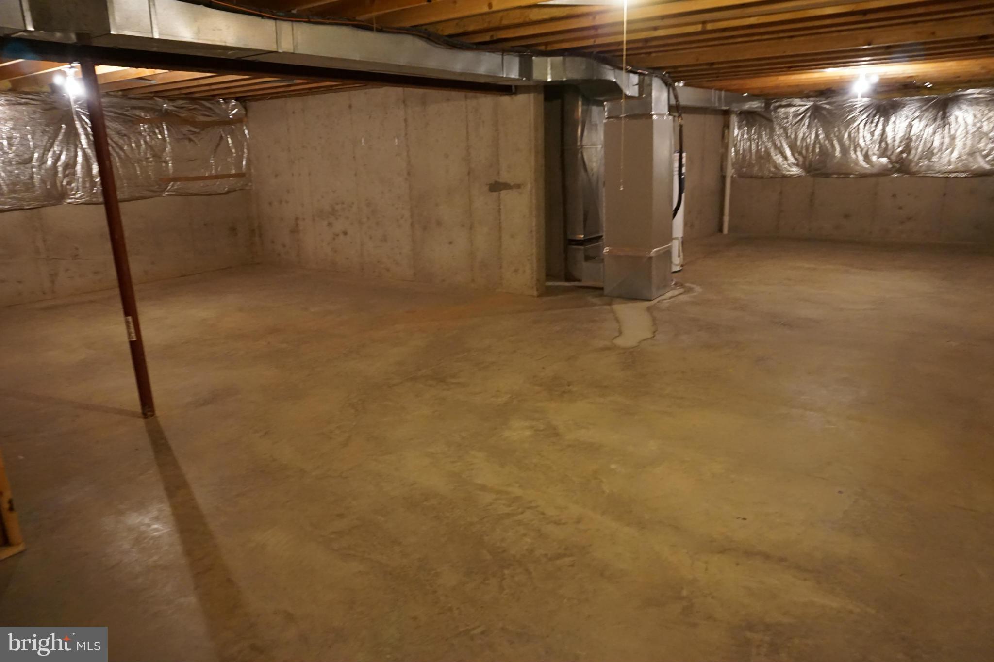 MEADOW BROOK - Residential