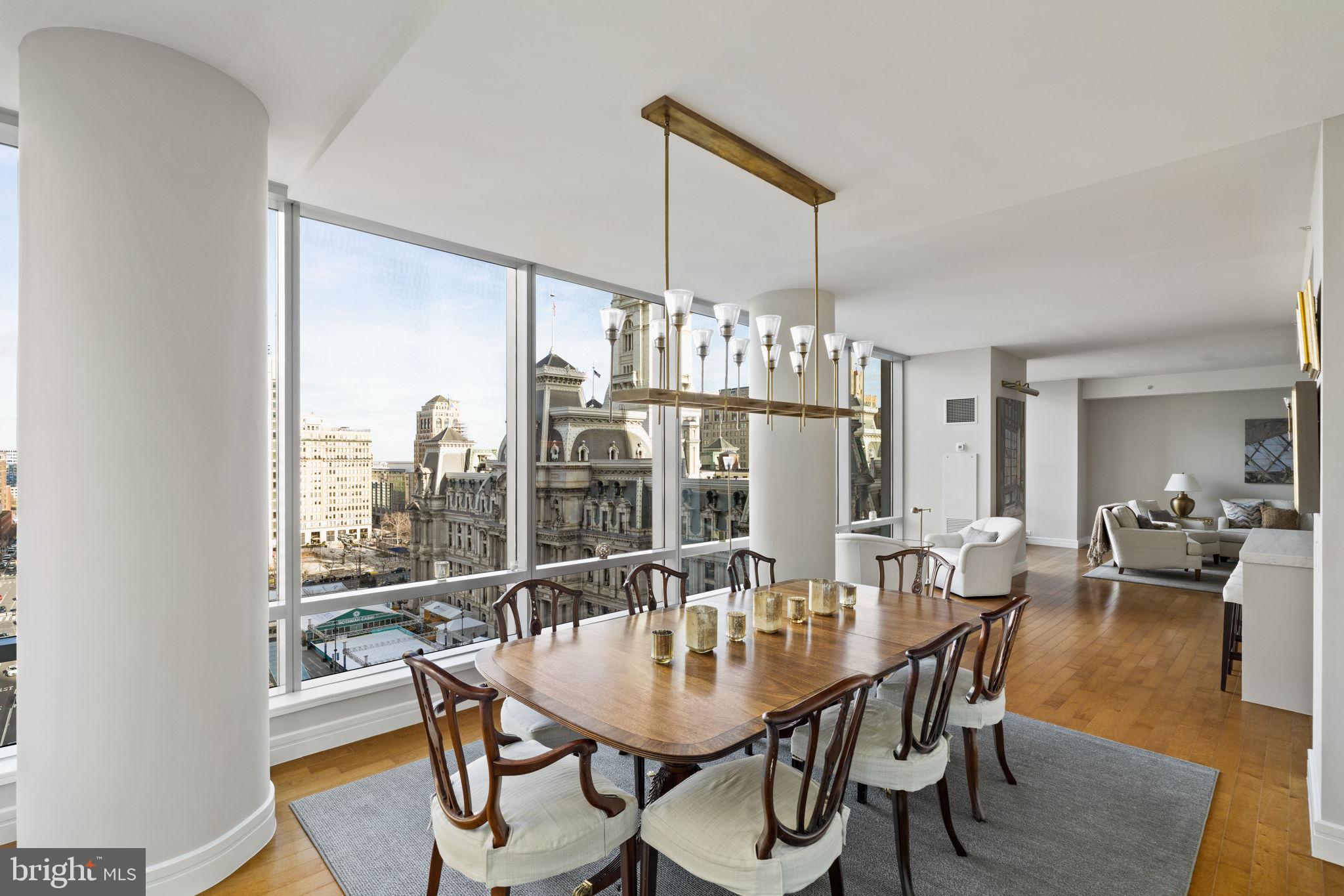 RITTENHOUSE SQUARE - Residential