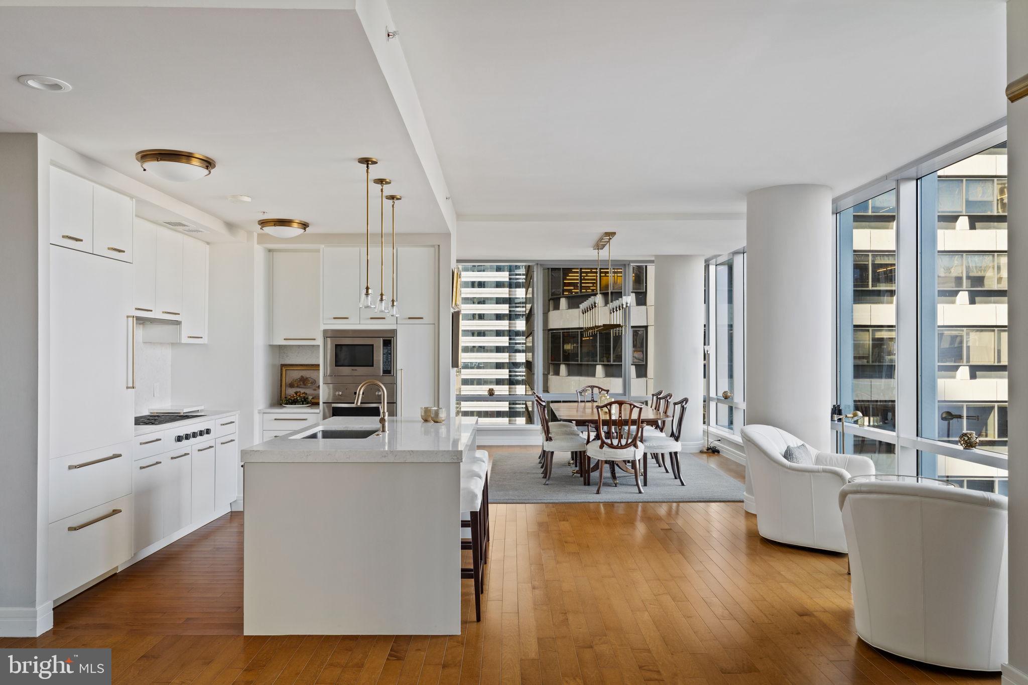 RITTENHOUSE SQUARE - Residential