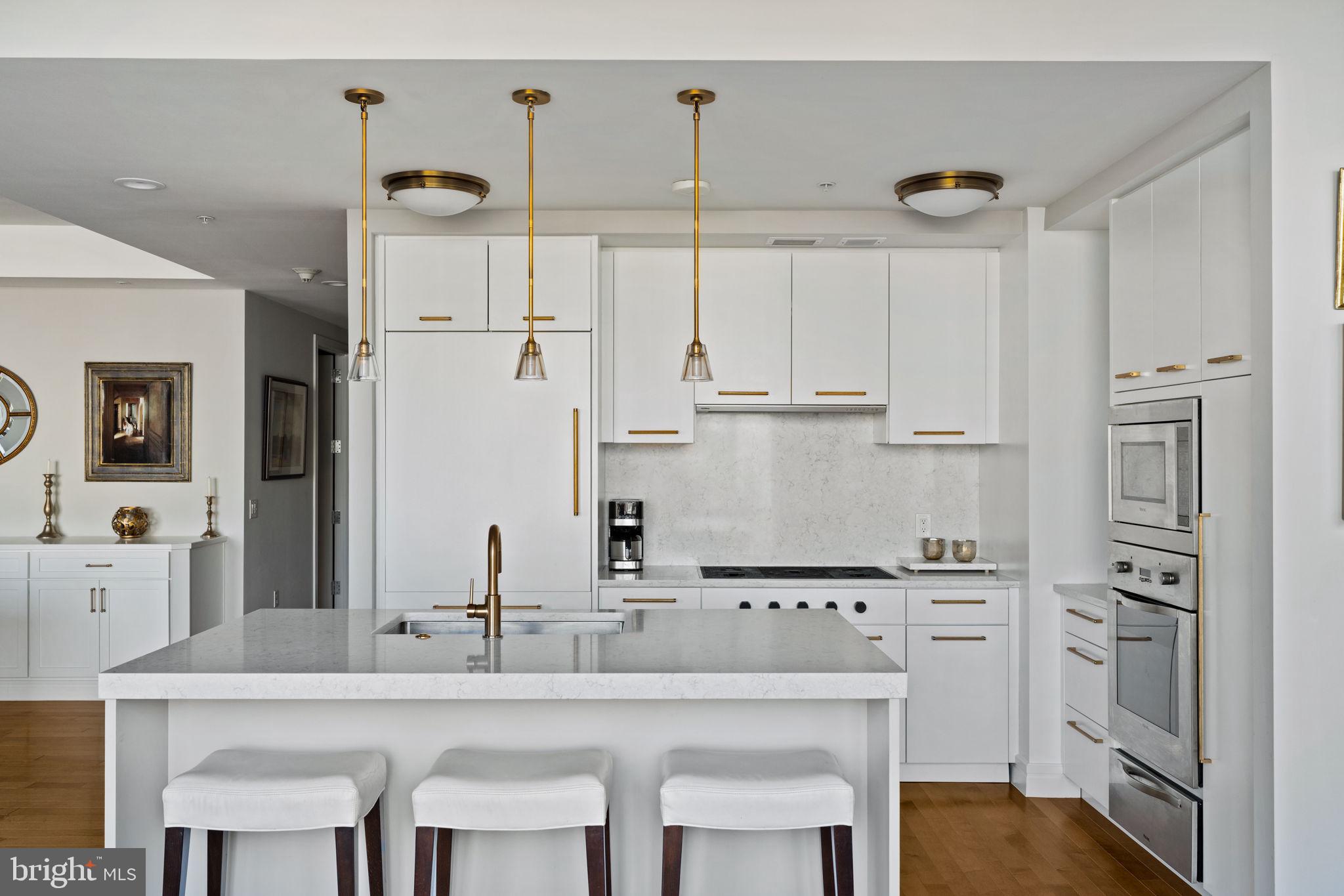 RITTENHOUSE SQUARE - Residential