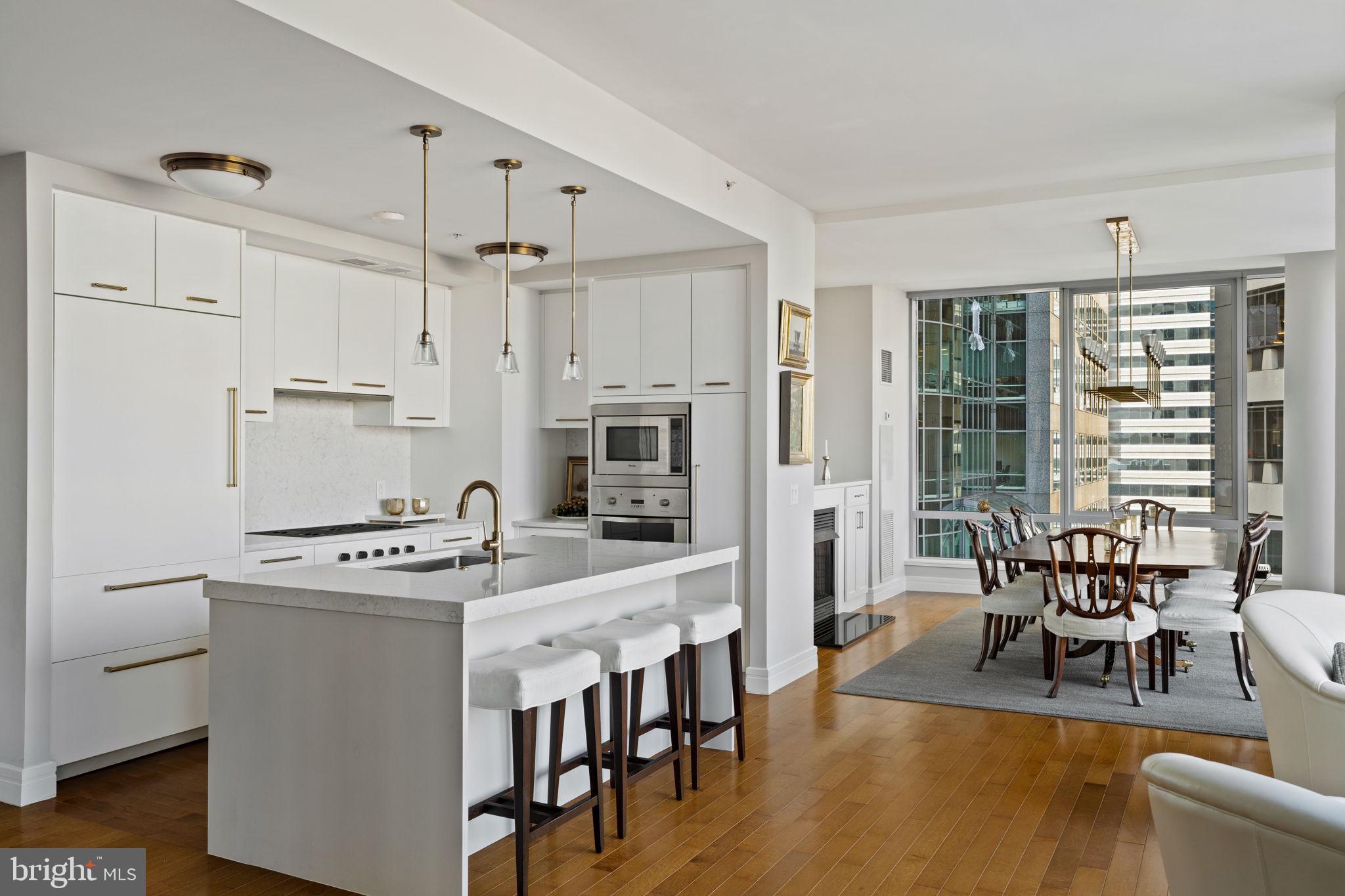 RITTENHOUSE SQUARE - Residential