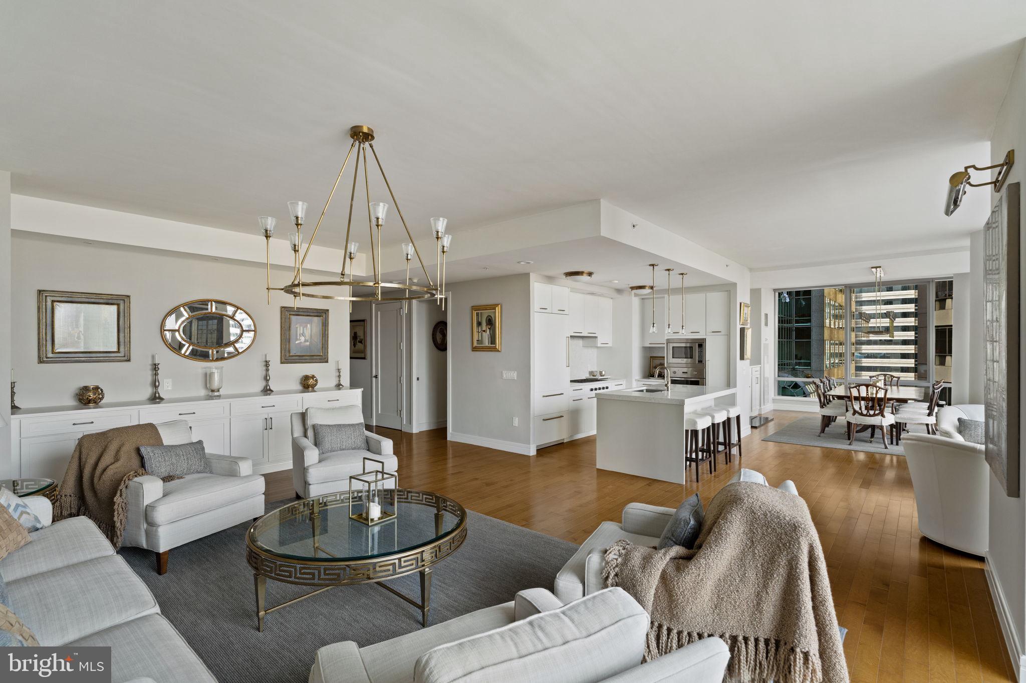 RITTENHOUSE SQUARE - Residential