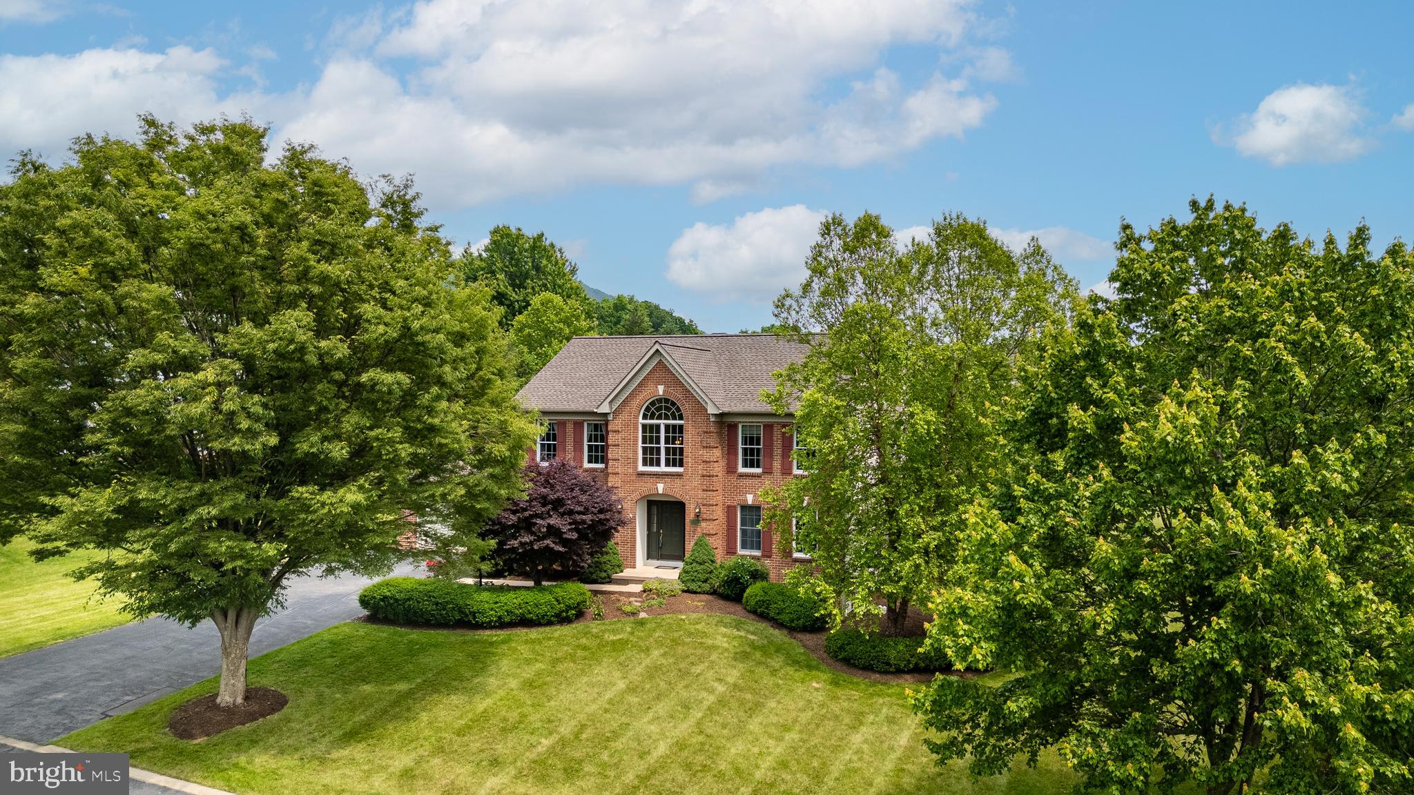 OAK GROVE - Residential