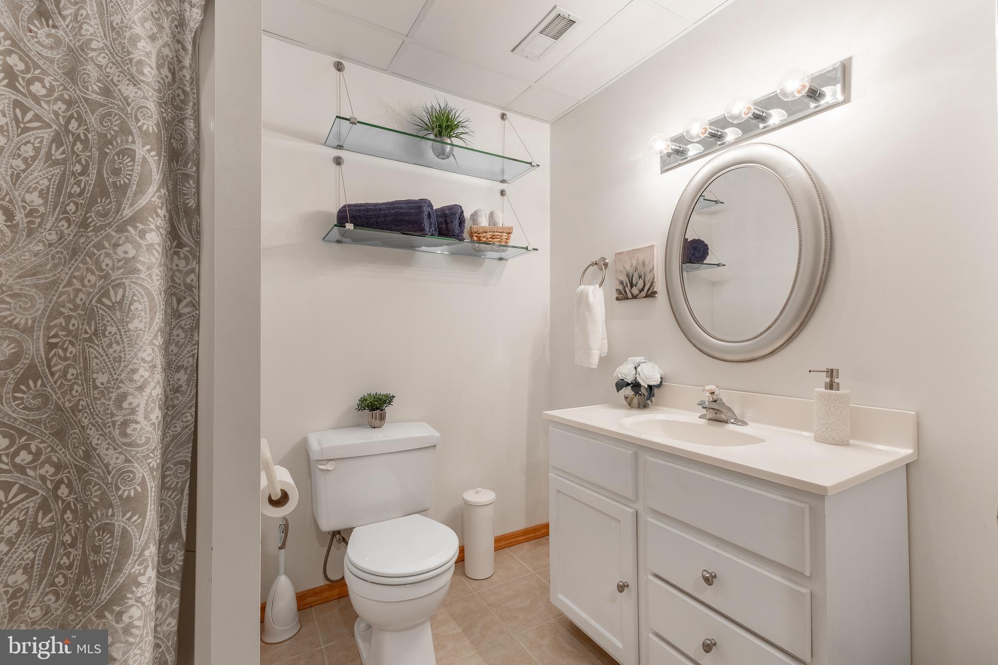 OAK GROVE - Residential