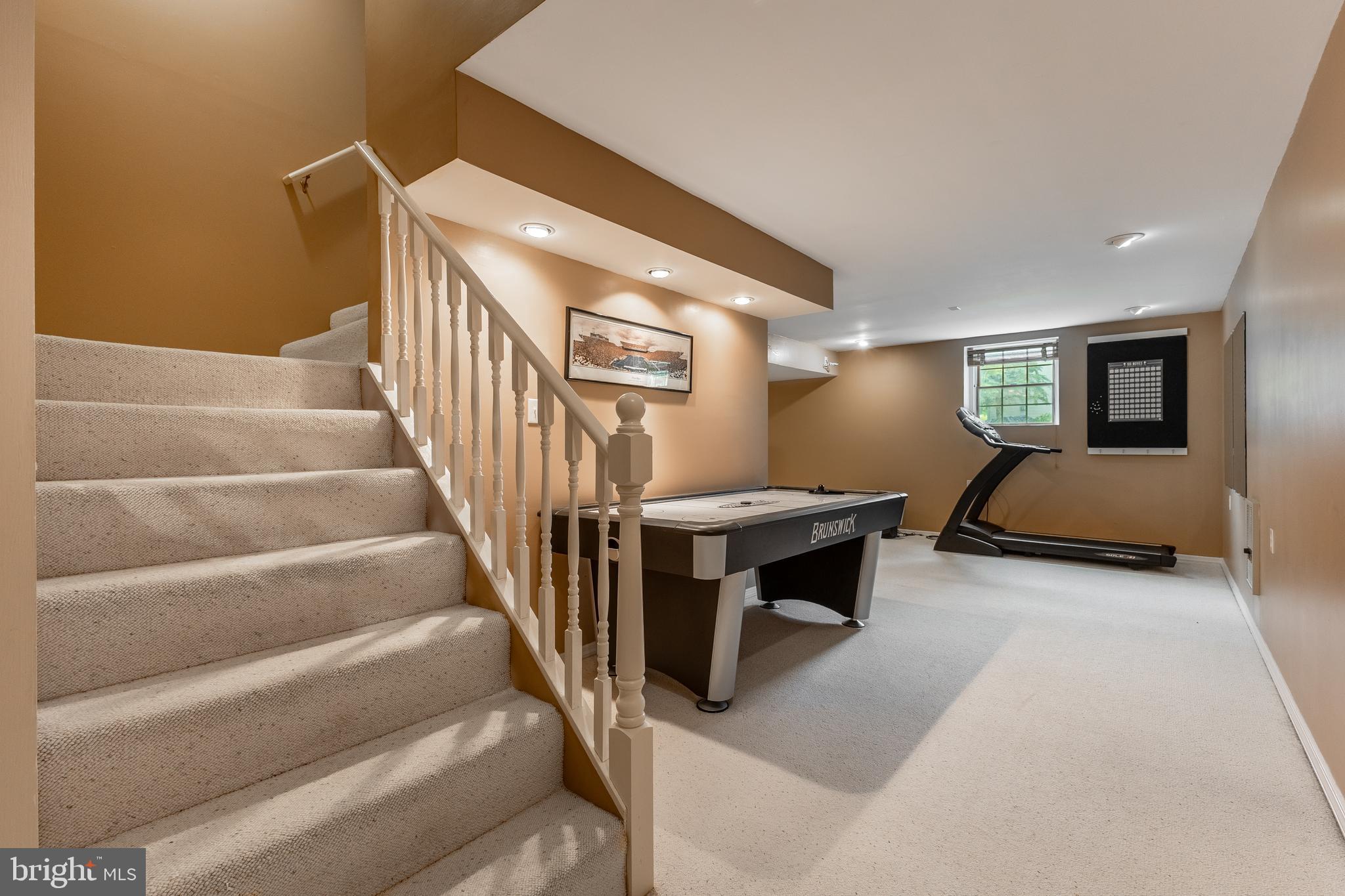 OAK GROVE - Residential