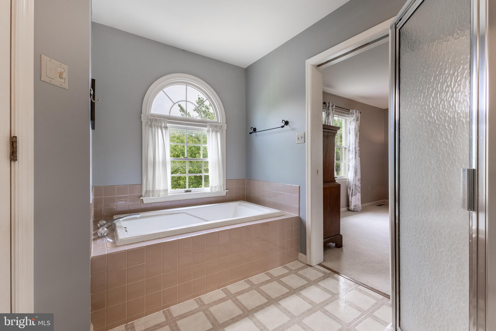 OAK GROVE - Residential