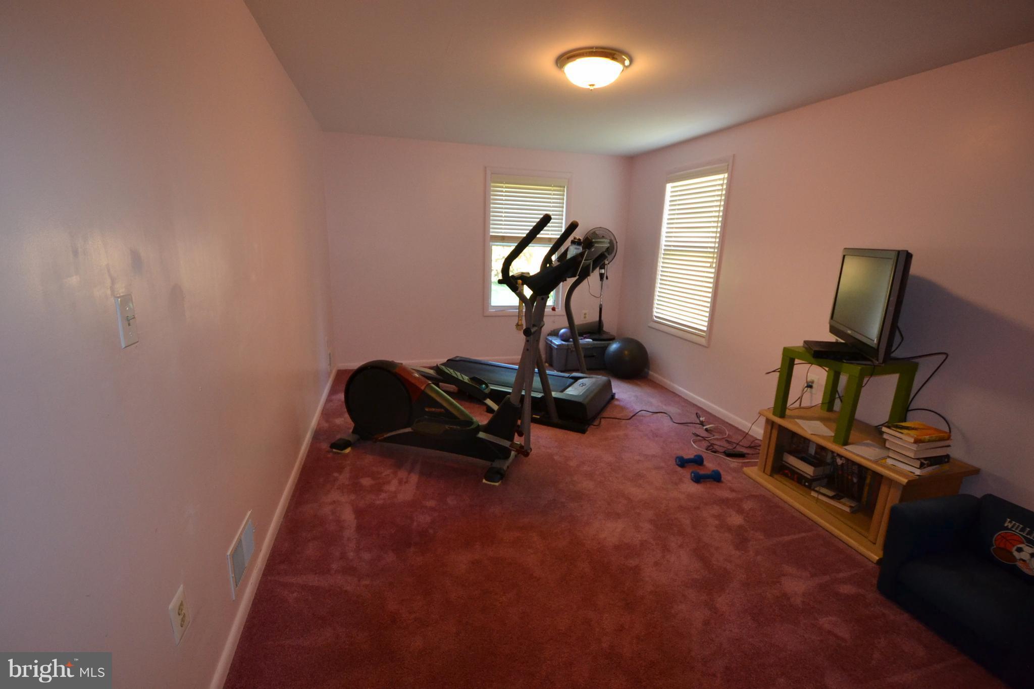 MEADOWOOD - Residential