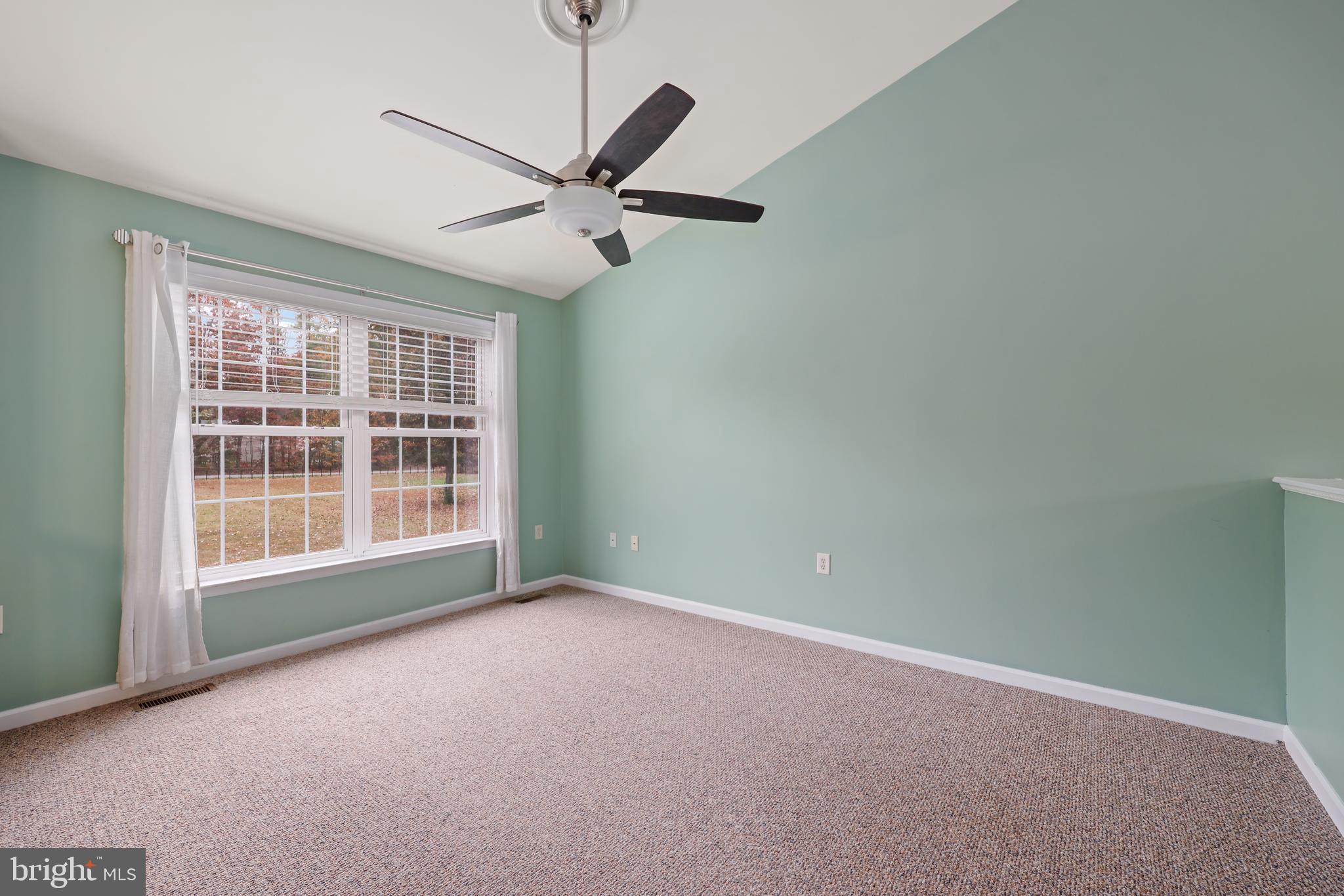 LAKE LAND OR - Residential