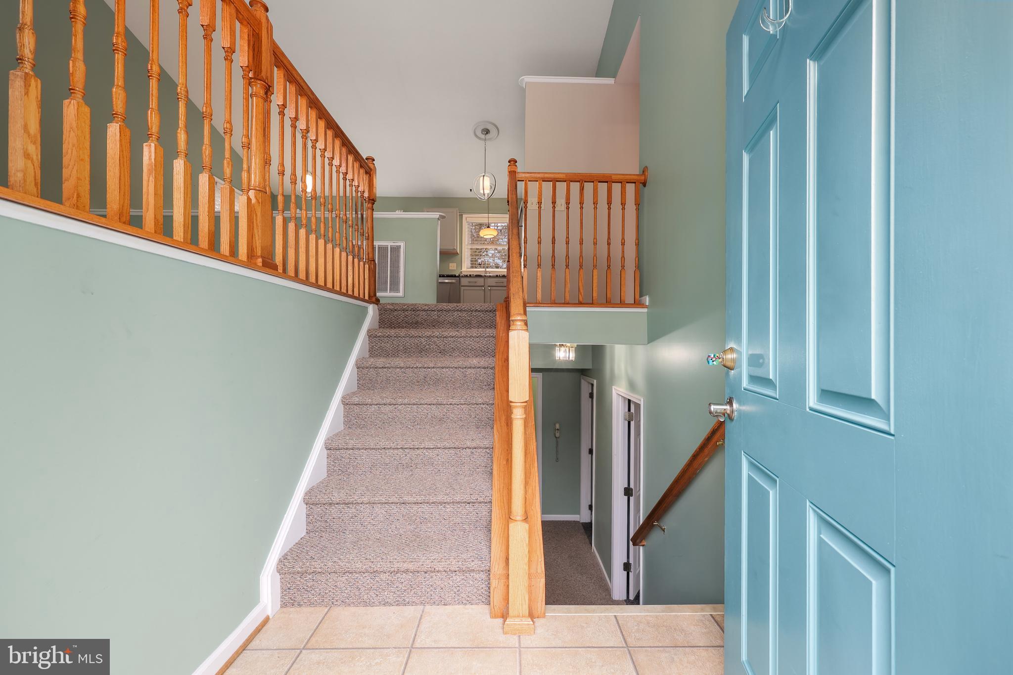 LAKE LAND OR - Residential