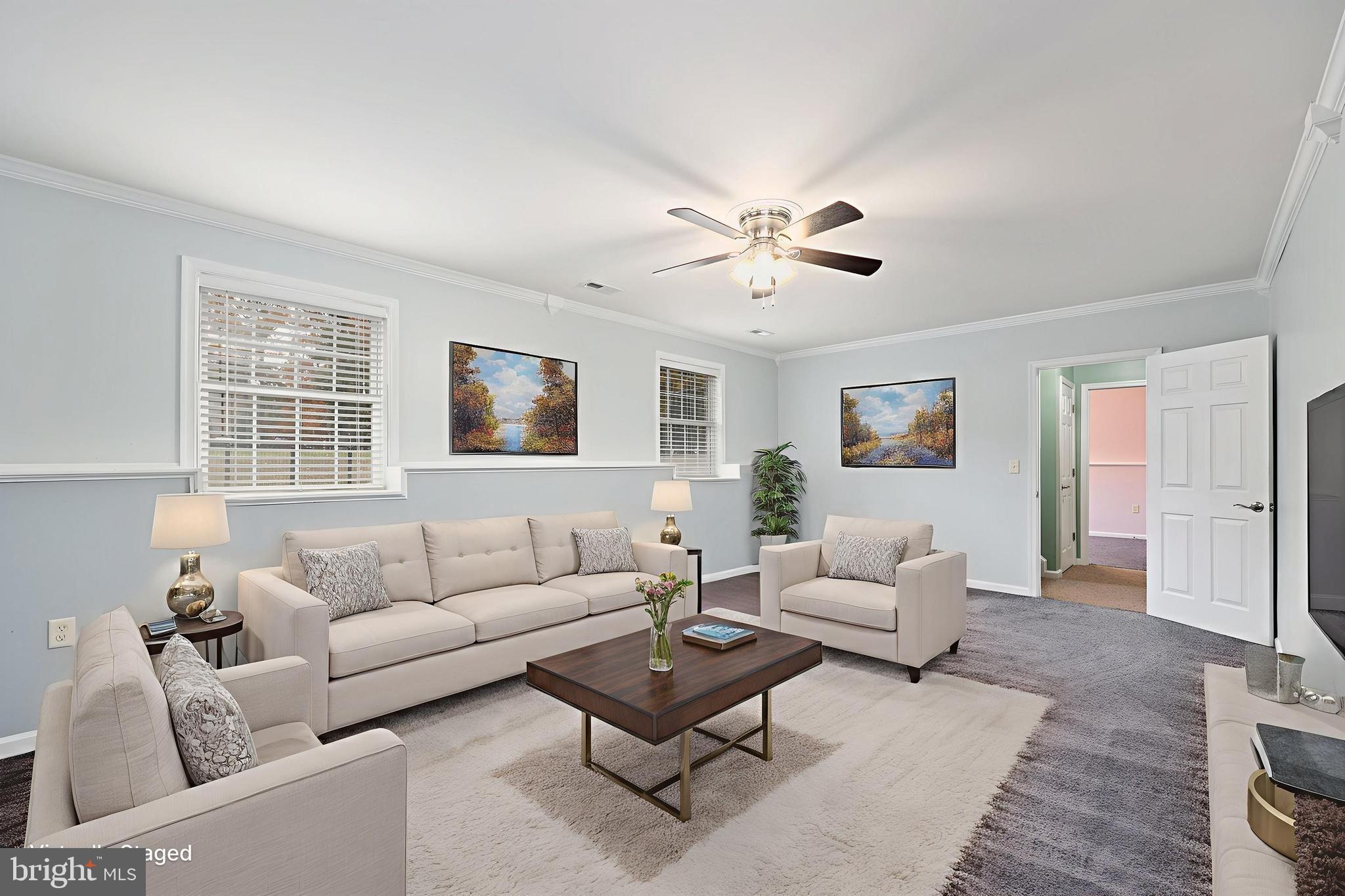 LAKE LAND OR - Residential