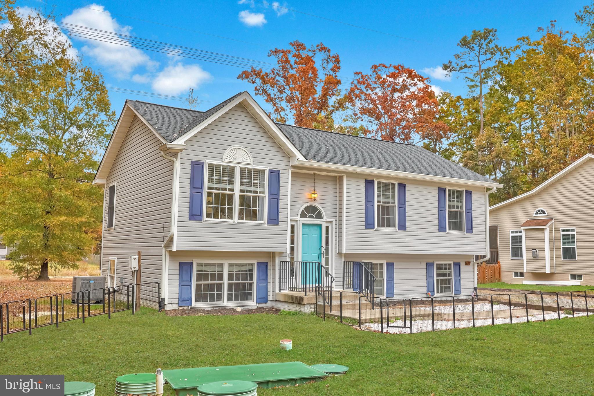 LAKE LAND OR - Residential