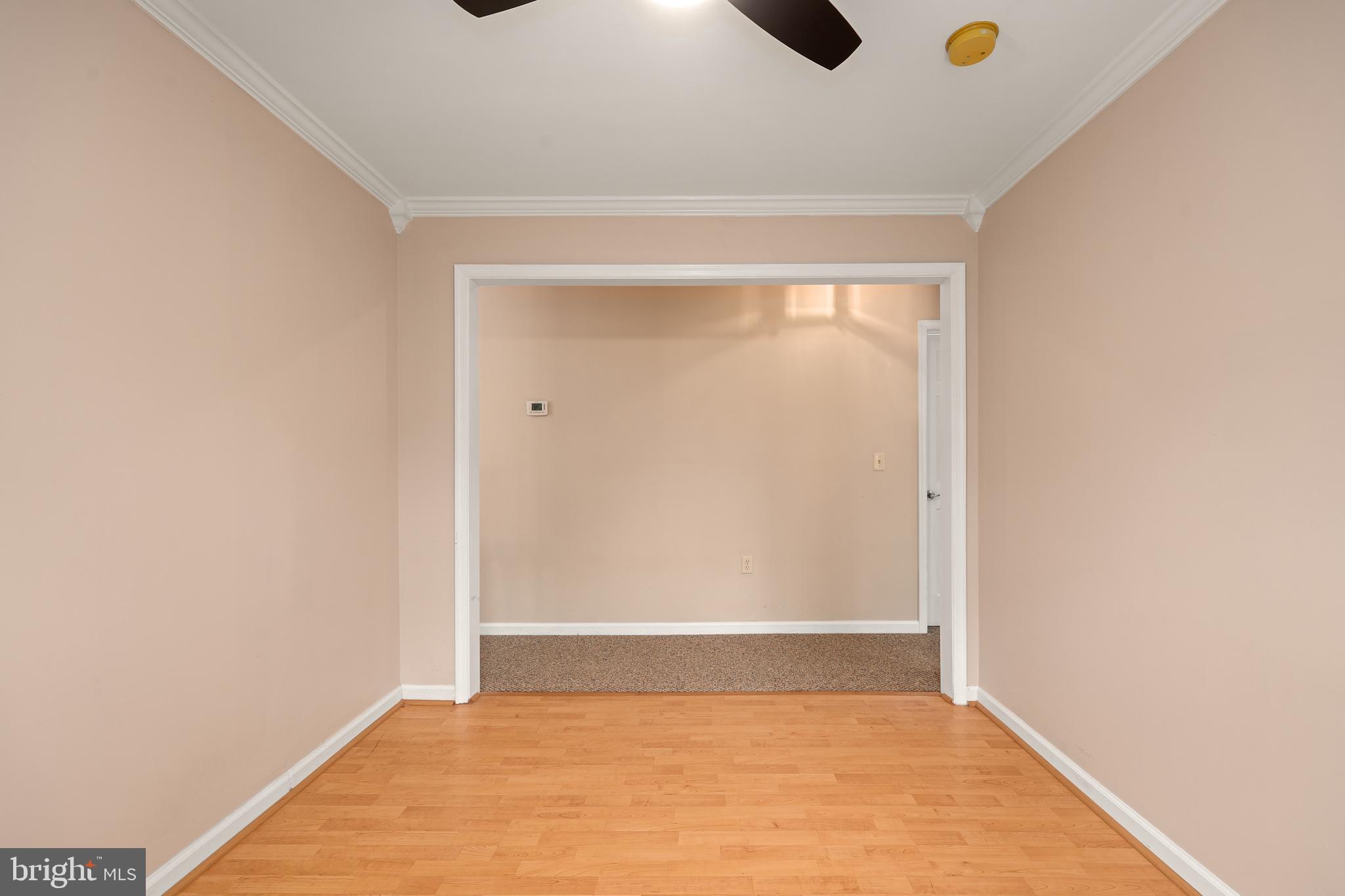 LAKE LAND OR - Residential