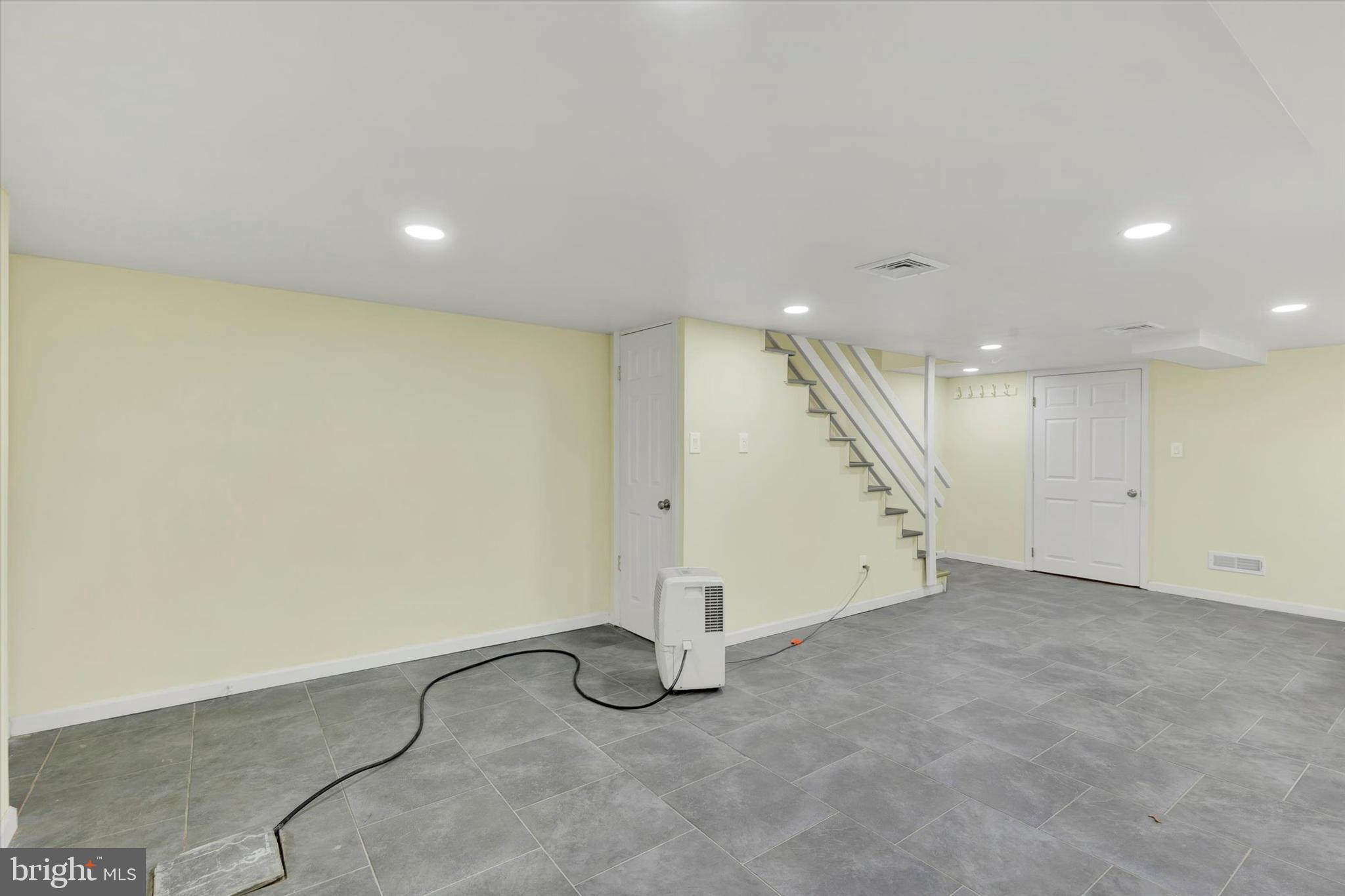 MOUNTVILLE BOROUGH - Residential