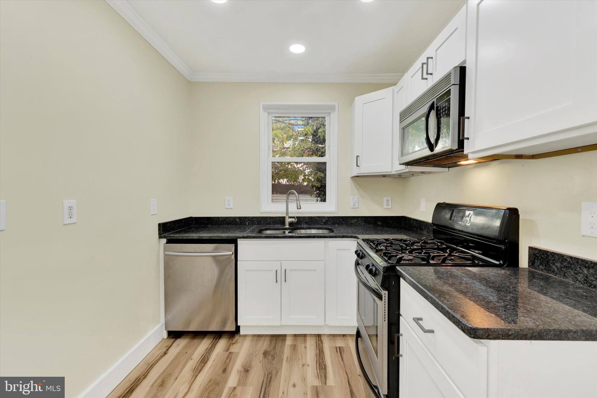 MOUNTVILLE BOROUGH - Residential