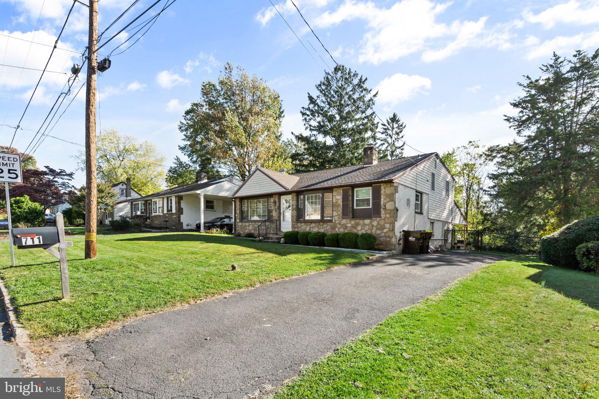 711 GREEN STREET