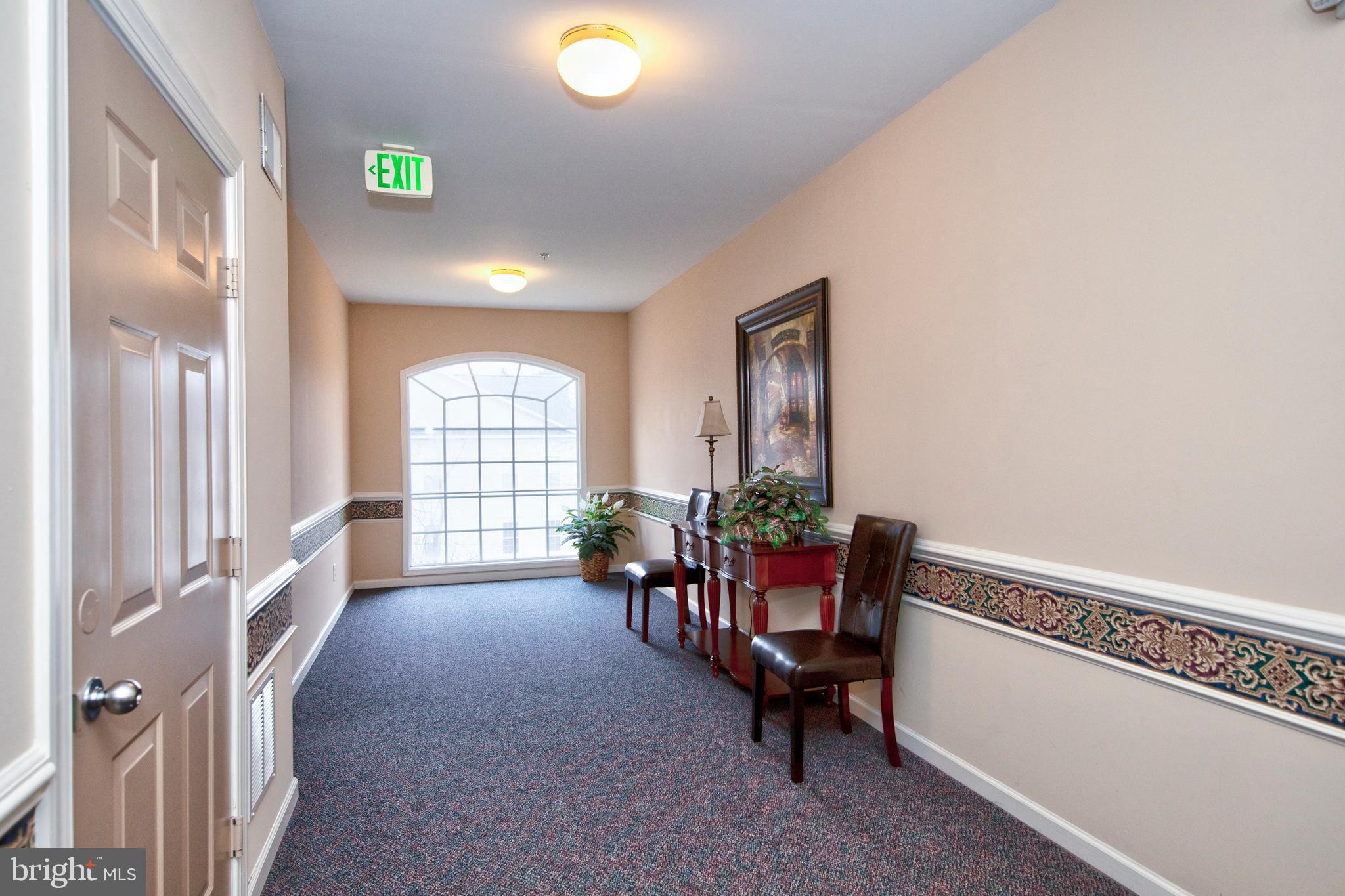 KINGS CROSSING POINT - Residential