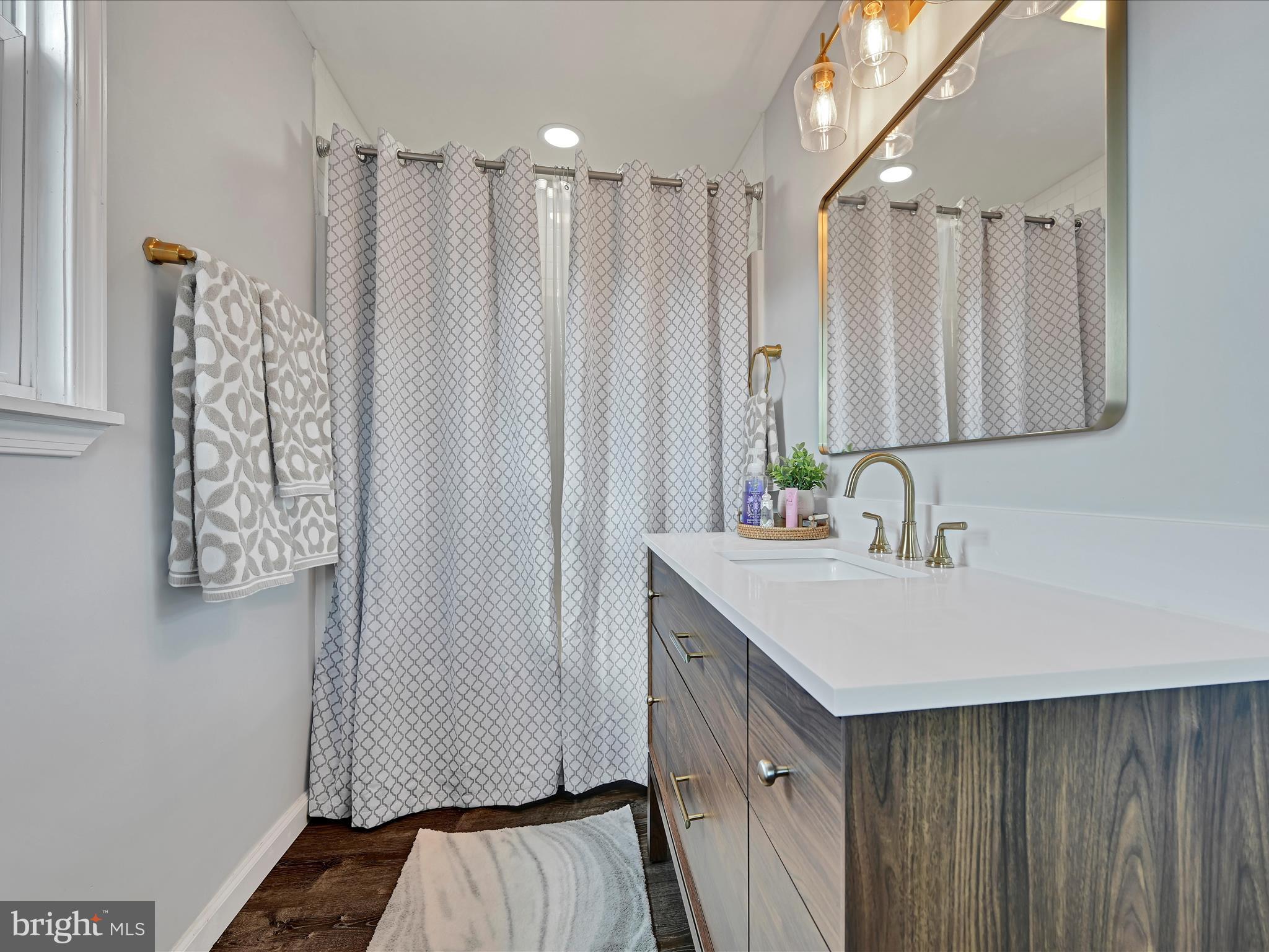 ASHLAND - Residential