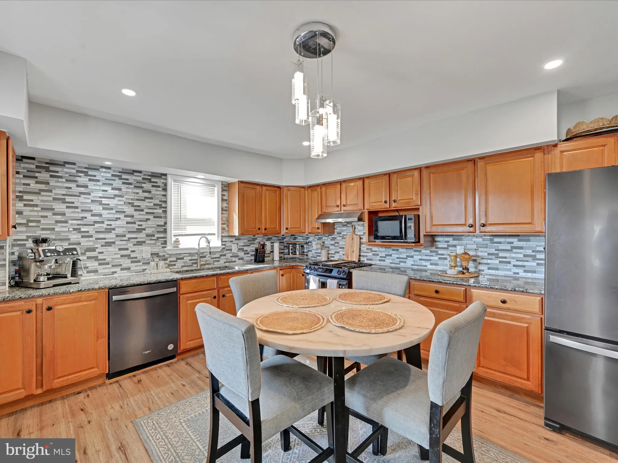 Ashland, Pennsylvania 17921, United States, 3 Bedrooms Bedrooms, ,2 BathroomsBathrooms,Residential,Active,89921