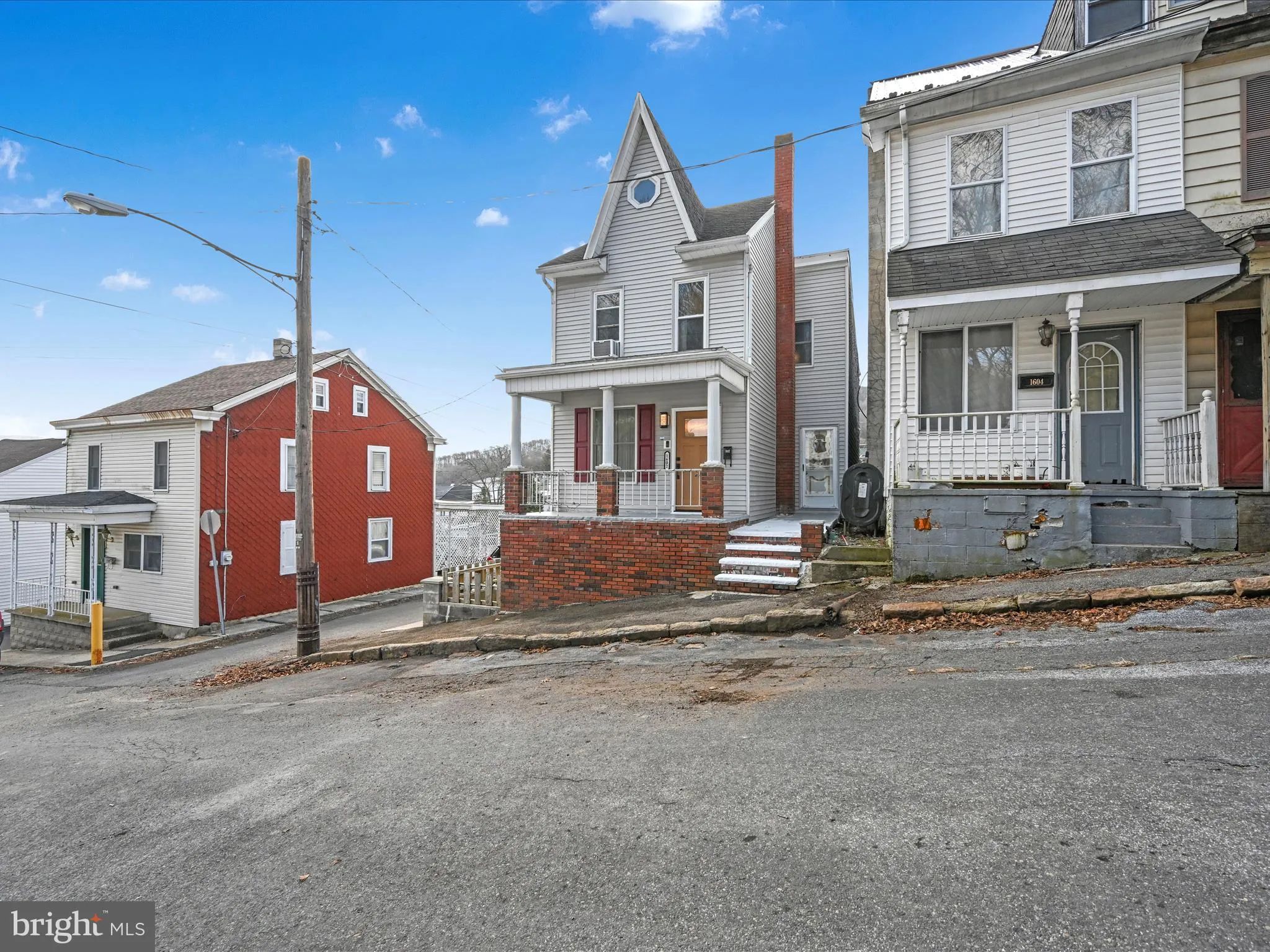 Ashland, Pennsylvania 17921, United States, 3 Bedrooms Bedrooms, ,2 BathroomsBathrooms,Residential,Active,89921