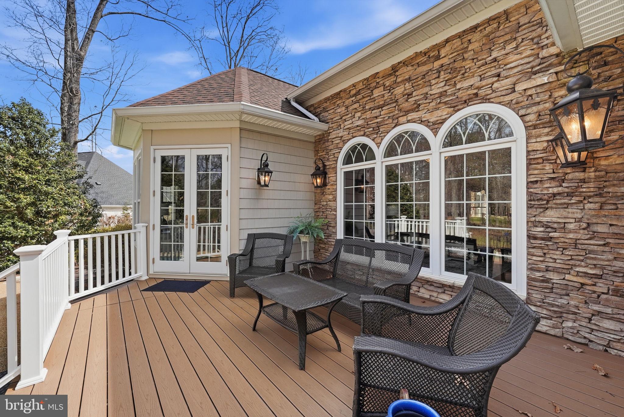 FAWN LAKE - Residential