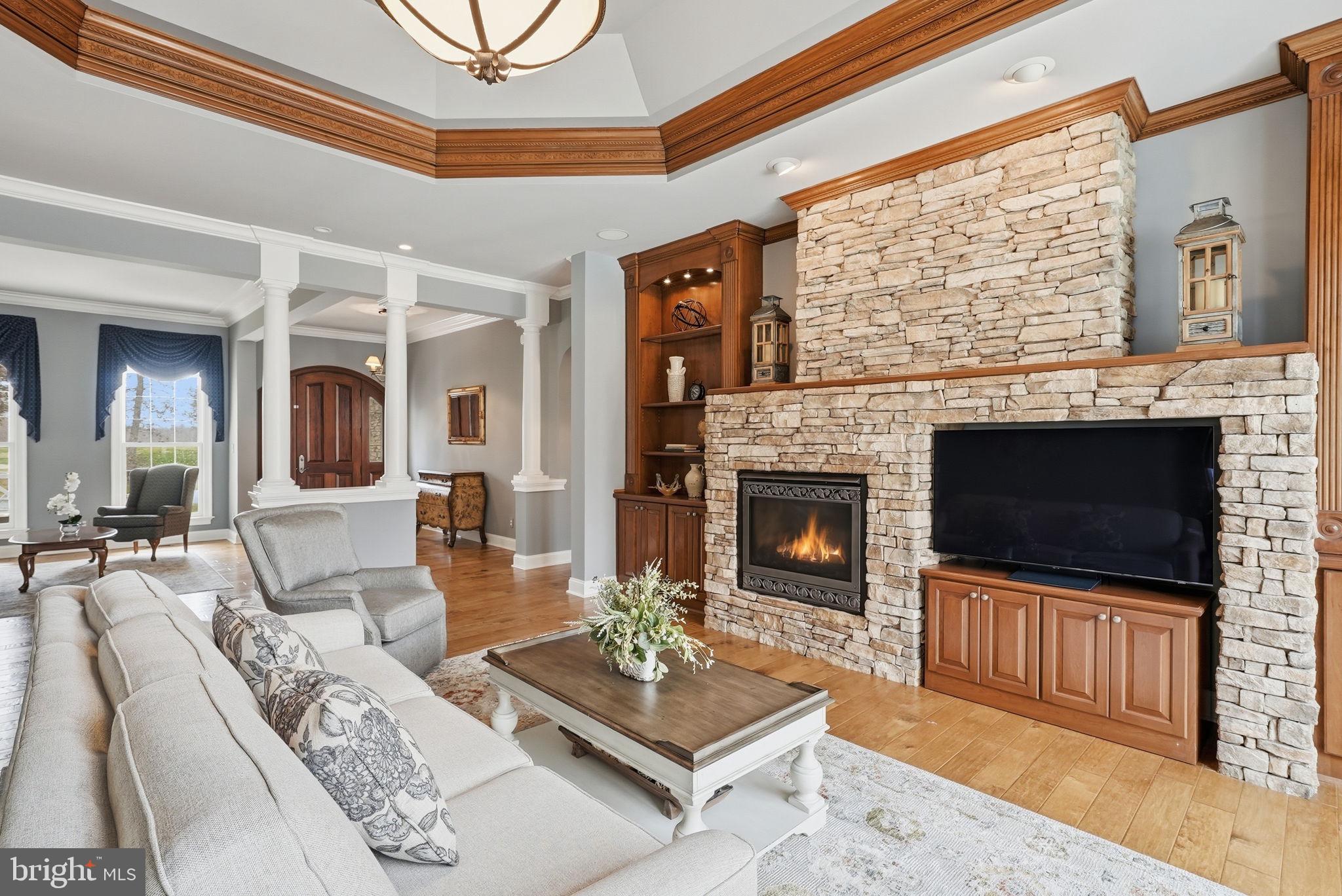 FAWN LAKE - Residential