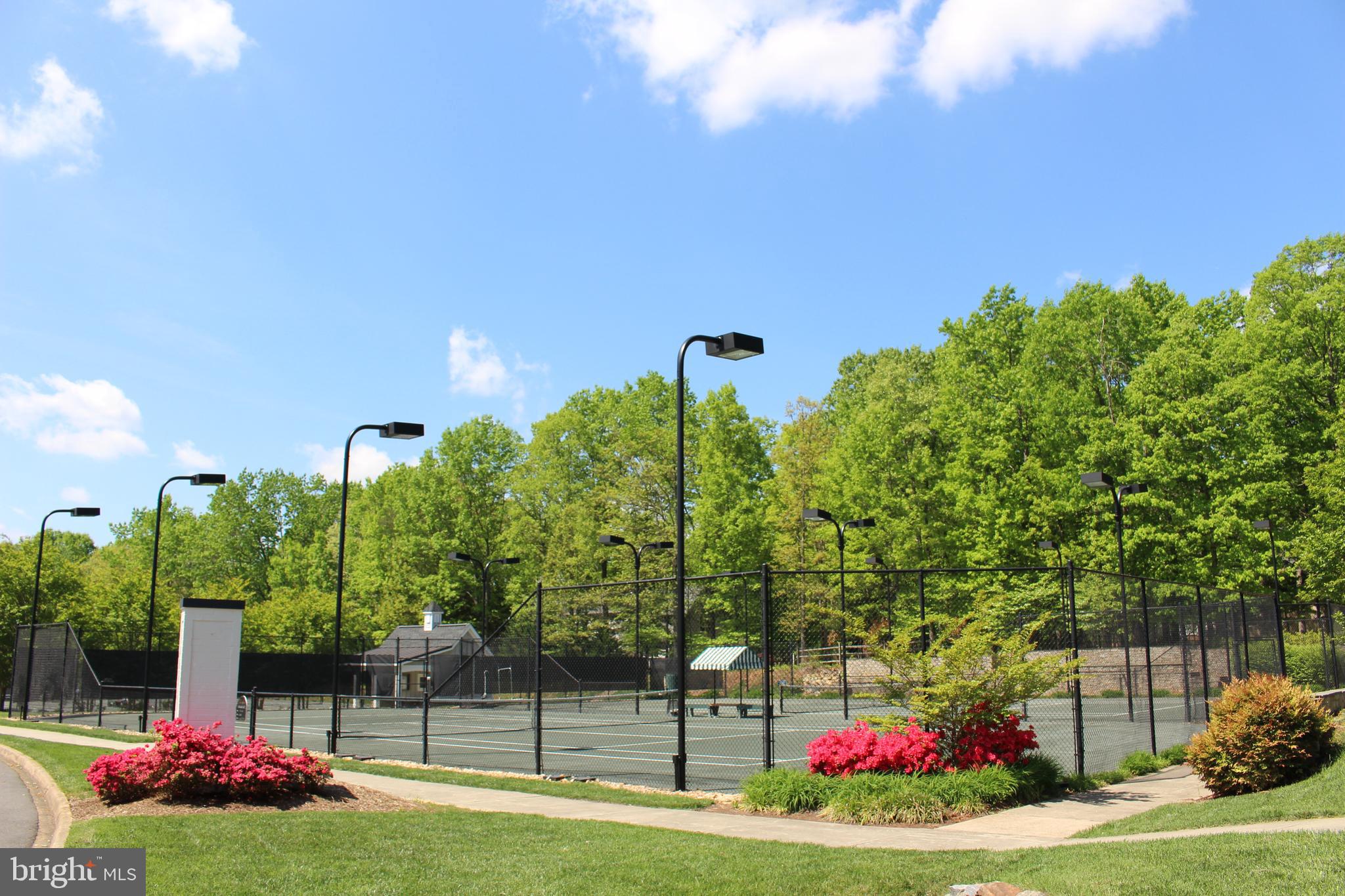 FAWN LAKE - Residential