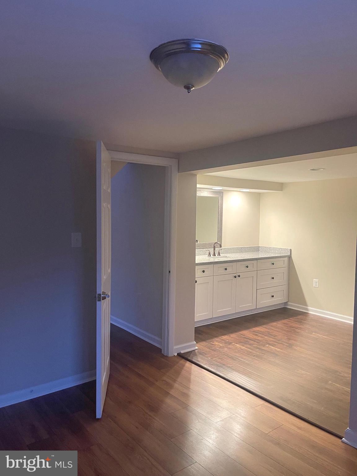 MARUMSCO VILLAGE - Residential Lease