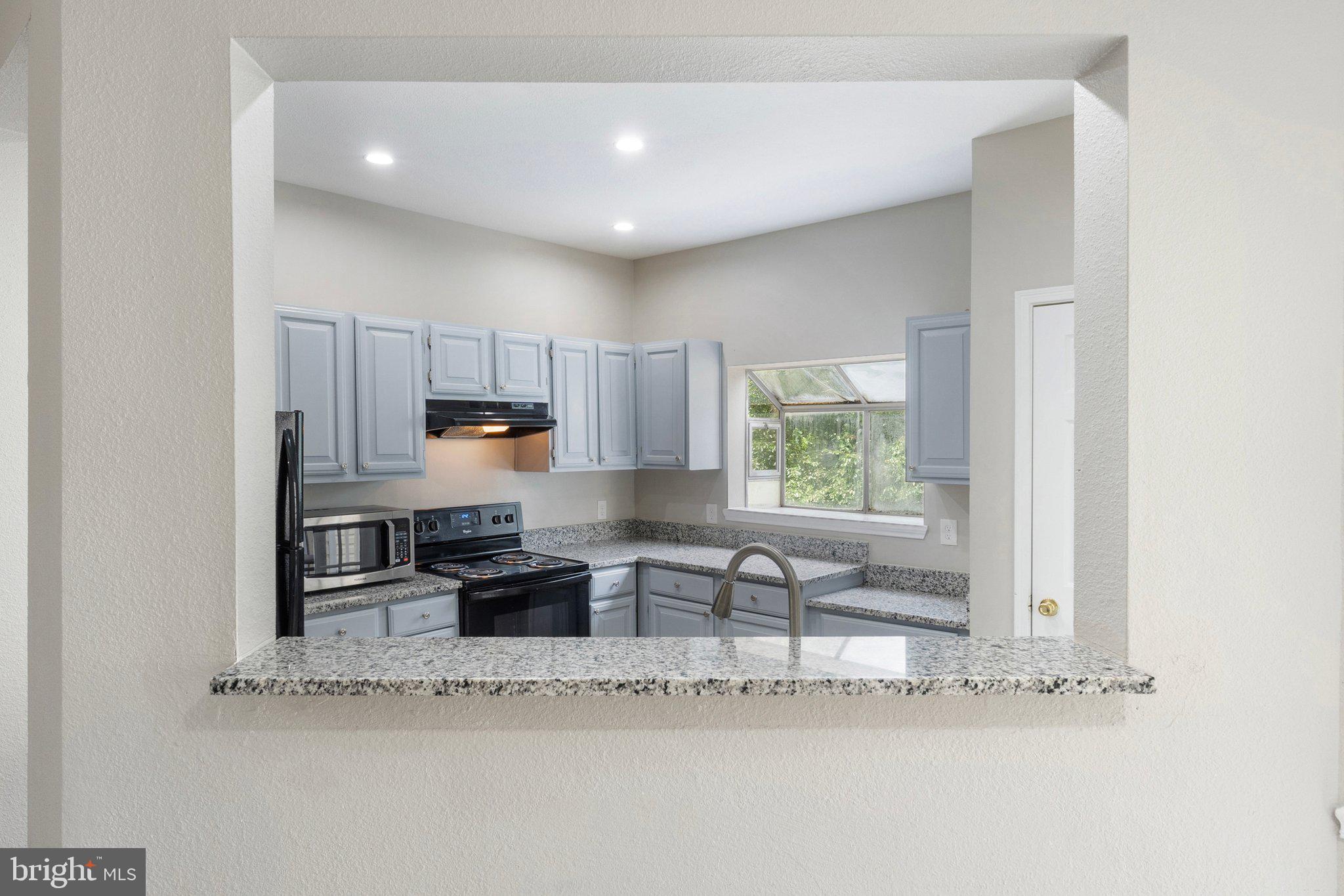 BROOKMEADE - Residential