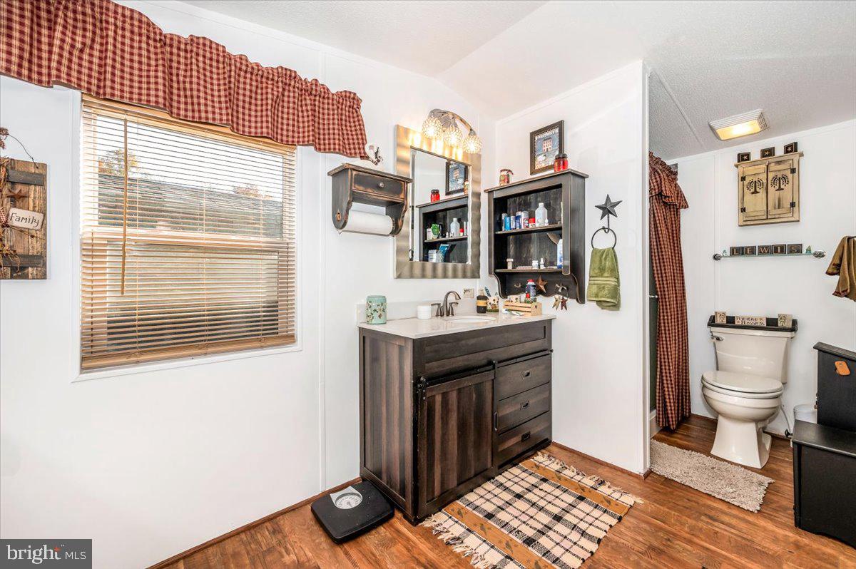 ASHTON HEIGHTS - Residential