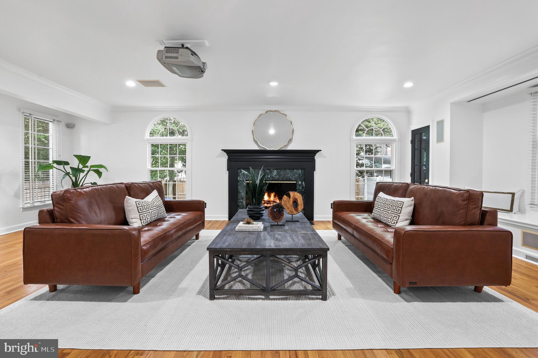 CHEVY CHASE TERRACE - Residential