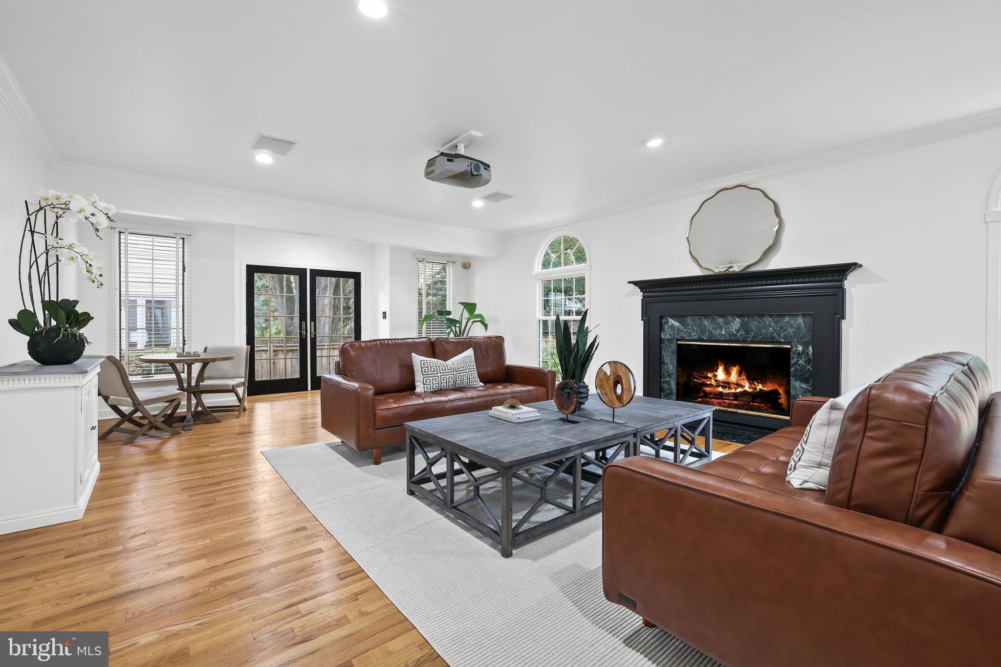 CHEVY CHASE TERRACE - Residential