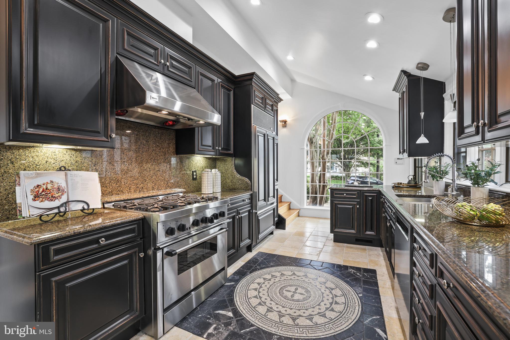 CHEVY CHASE TERRACE - Residential