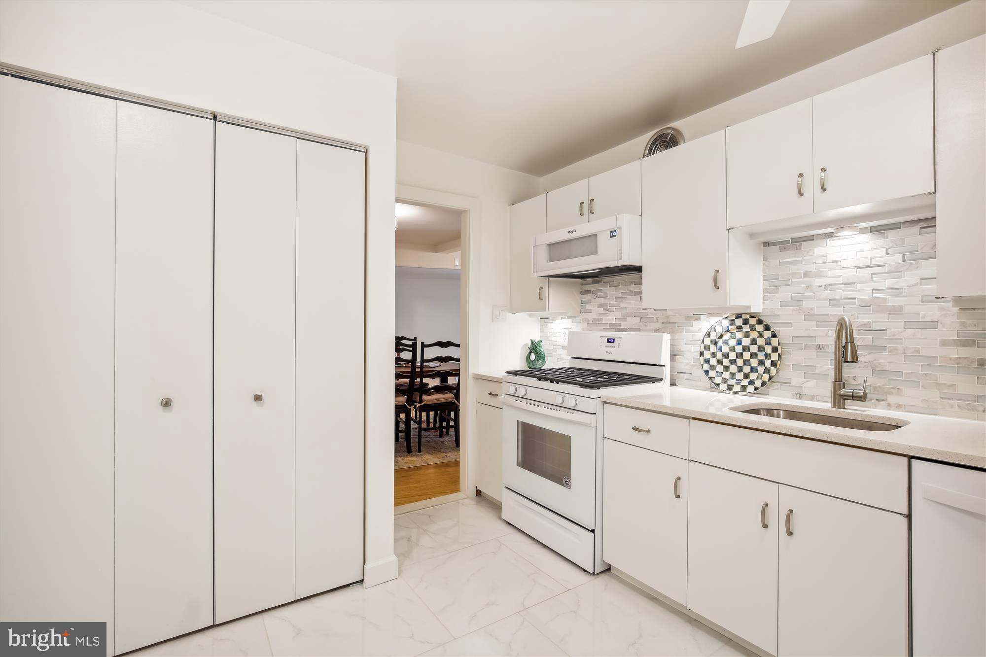 FRIENDSHIP HEIGHTS - Residential Lease