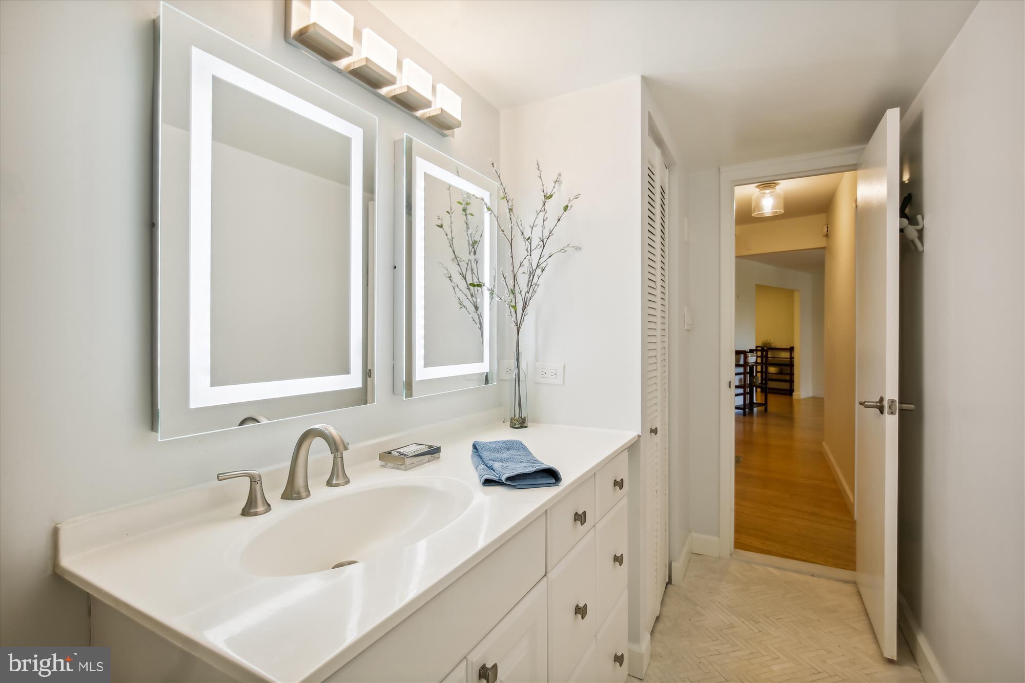 FRIENDSHIP HEIGHTS - Residential Lease