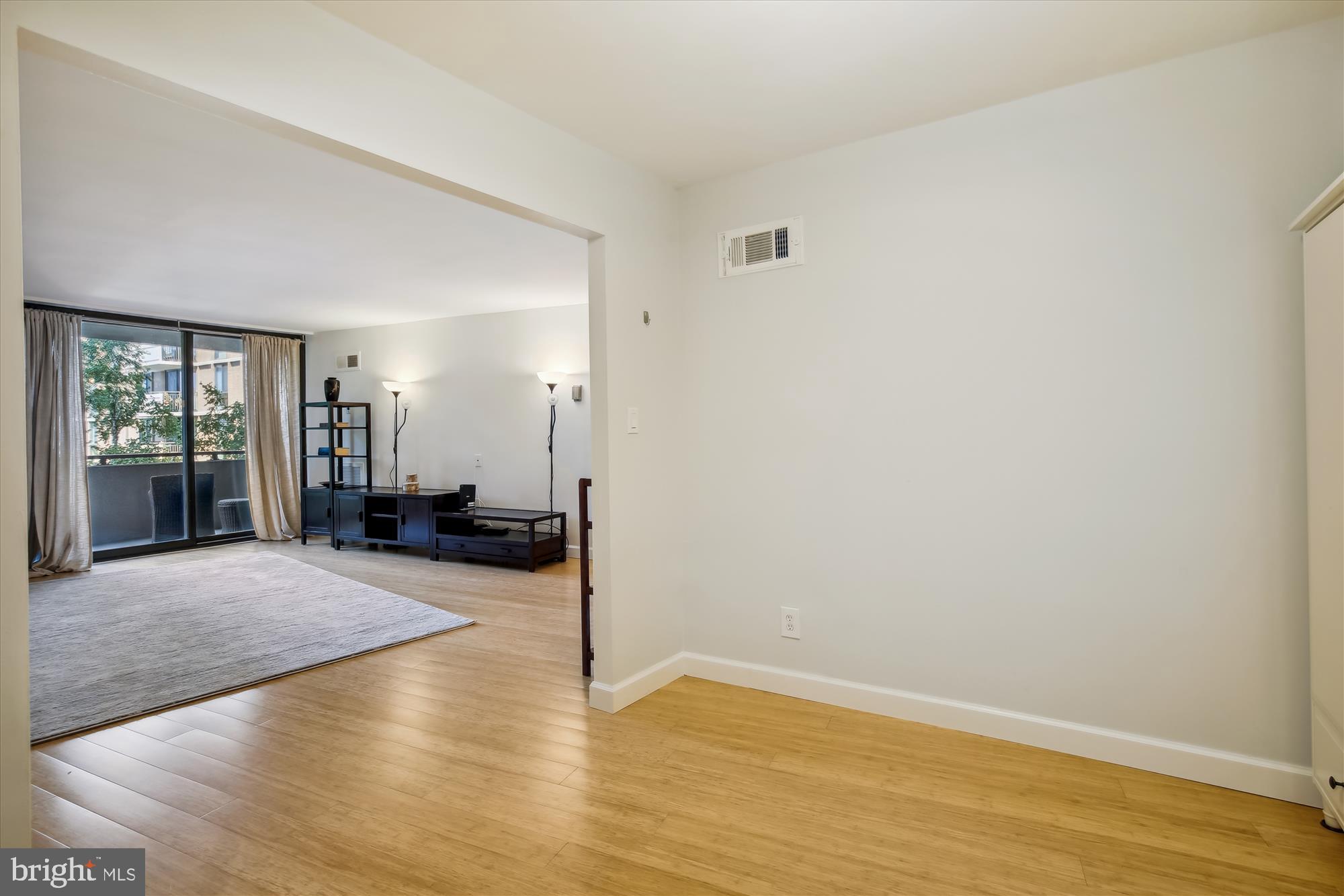FRIENDSHIP HEIGHTS - Residential Lease