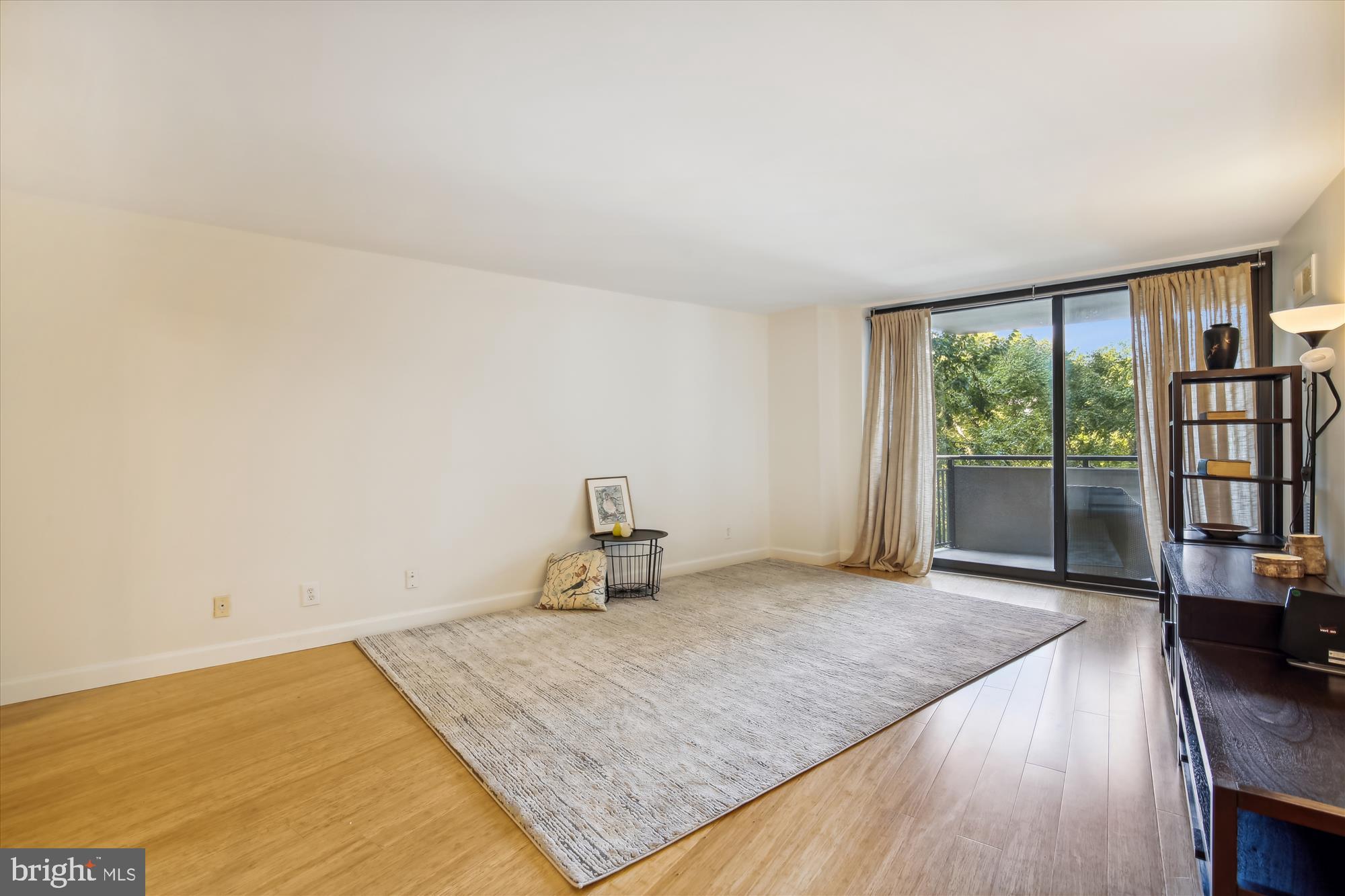FRIENDSHIP HEIGHTS - Residential Lease