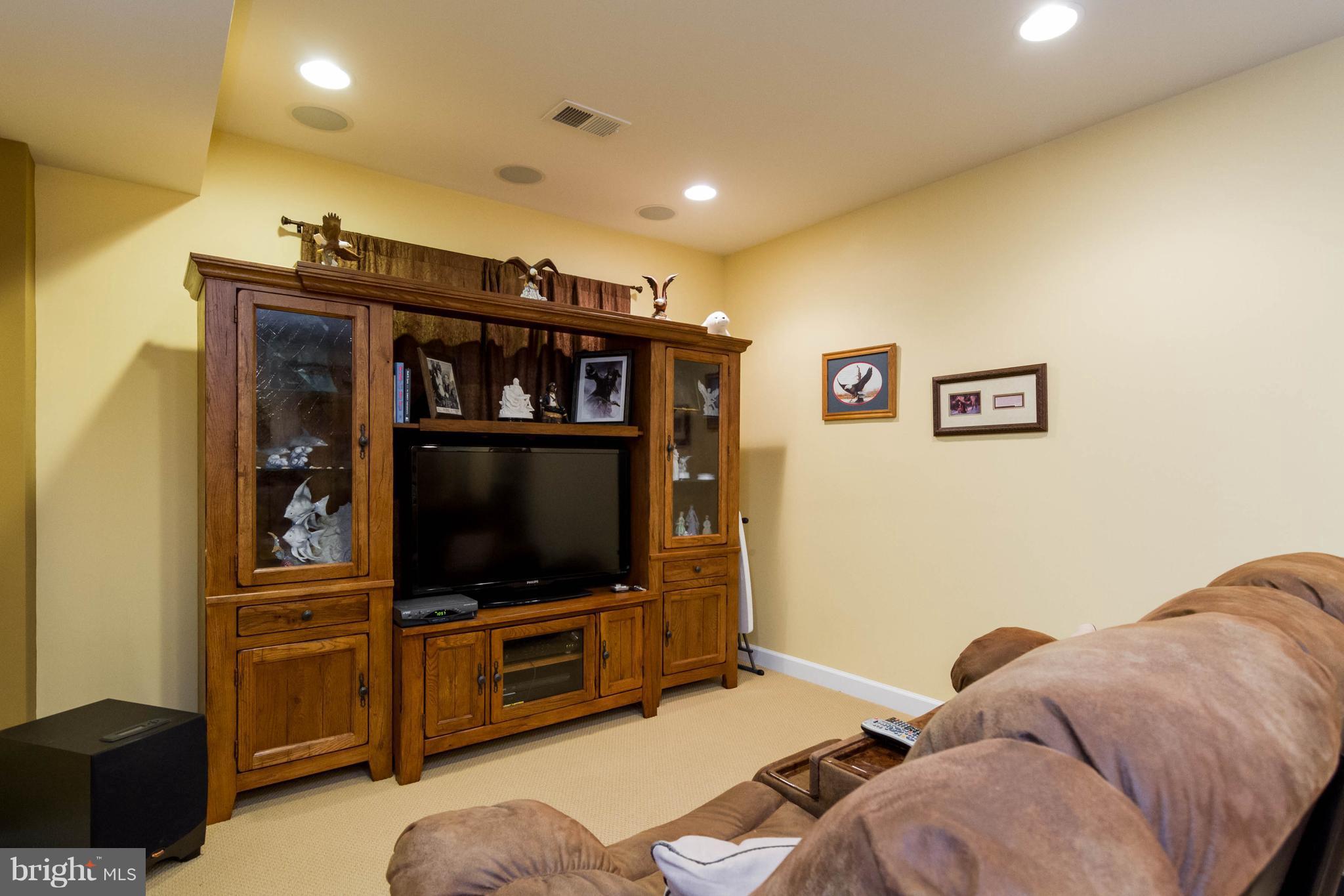 CRANFORD AT GUNSTON COVE - Residential