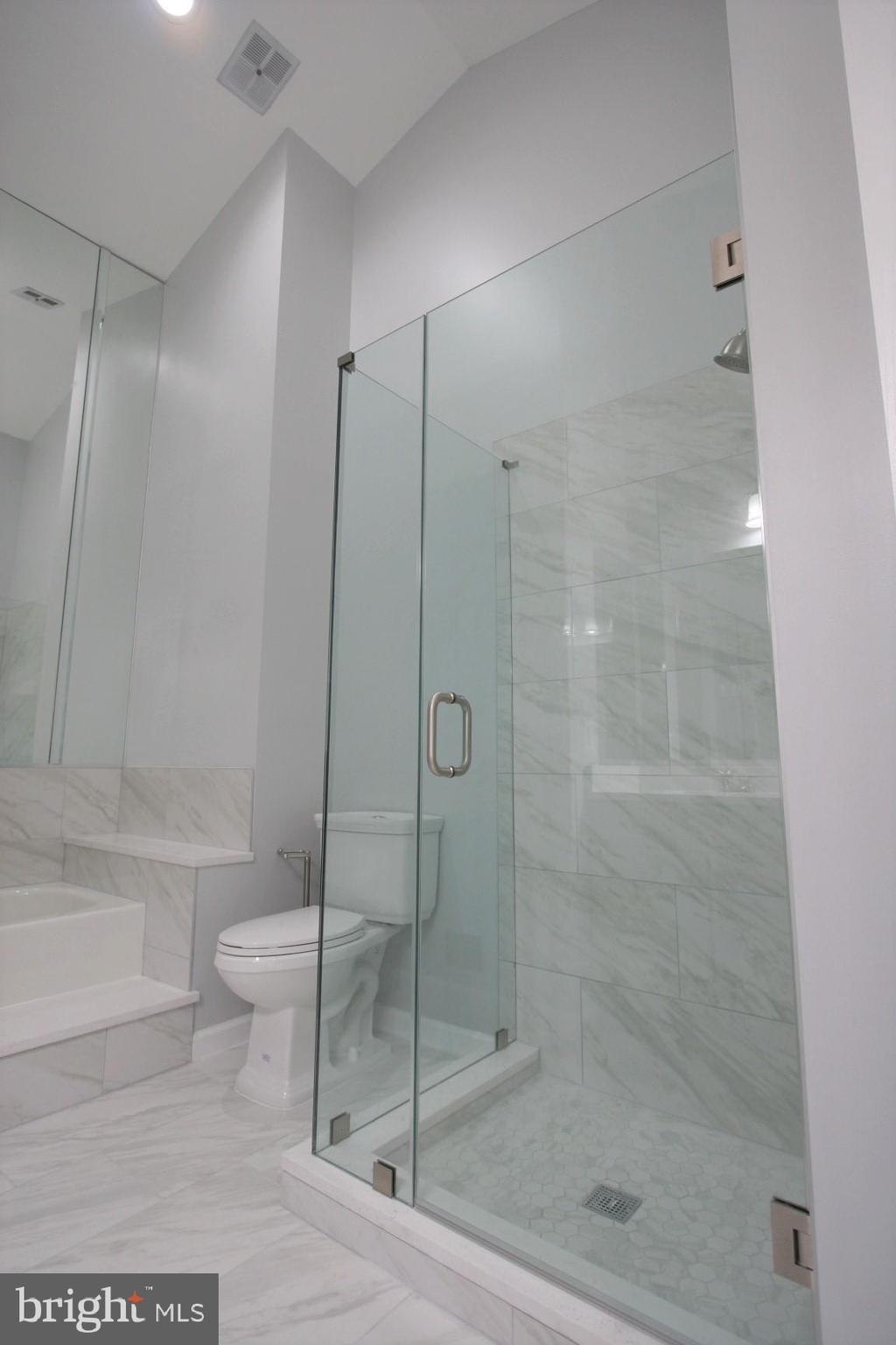 TIMBERLAWN - Residential