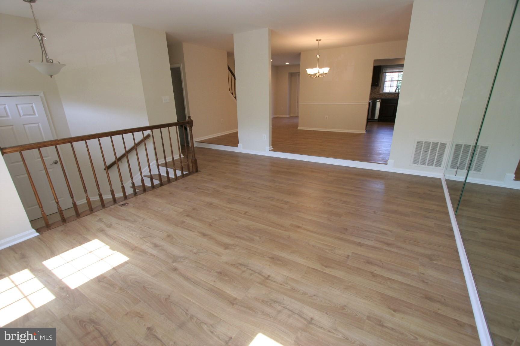 TIMBERLAWN - Residential