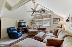 SWEET BRIAR - Residential