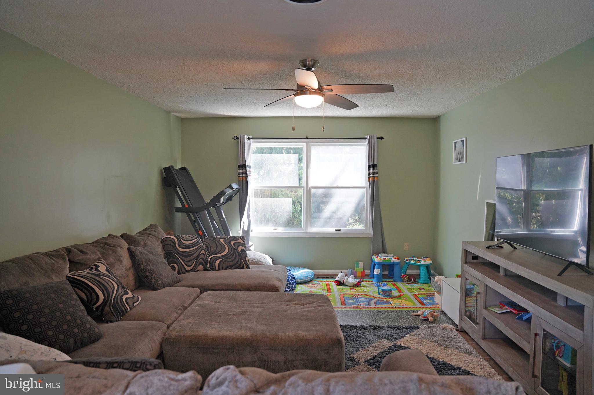 EVITTS RUN ESTATES - Residential