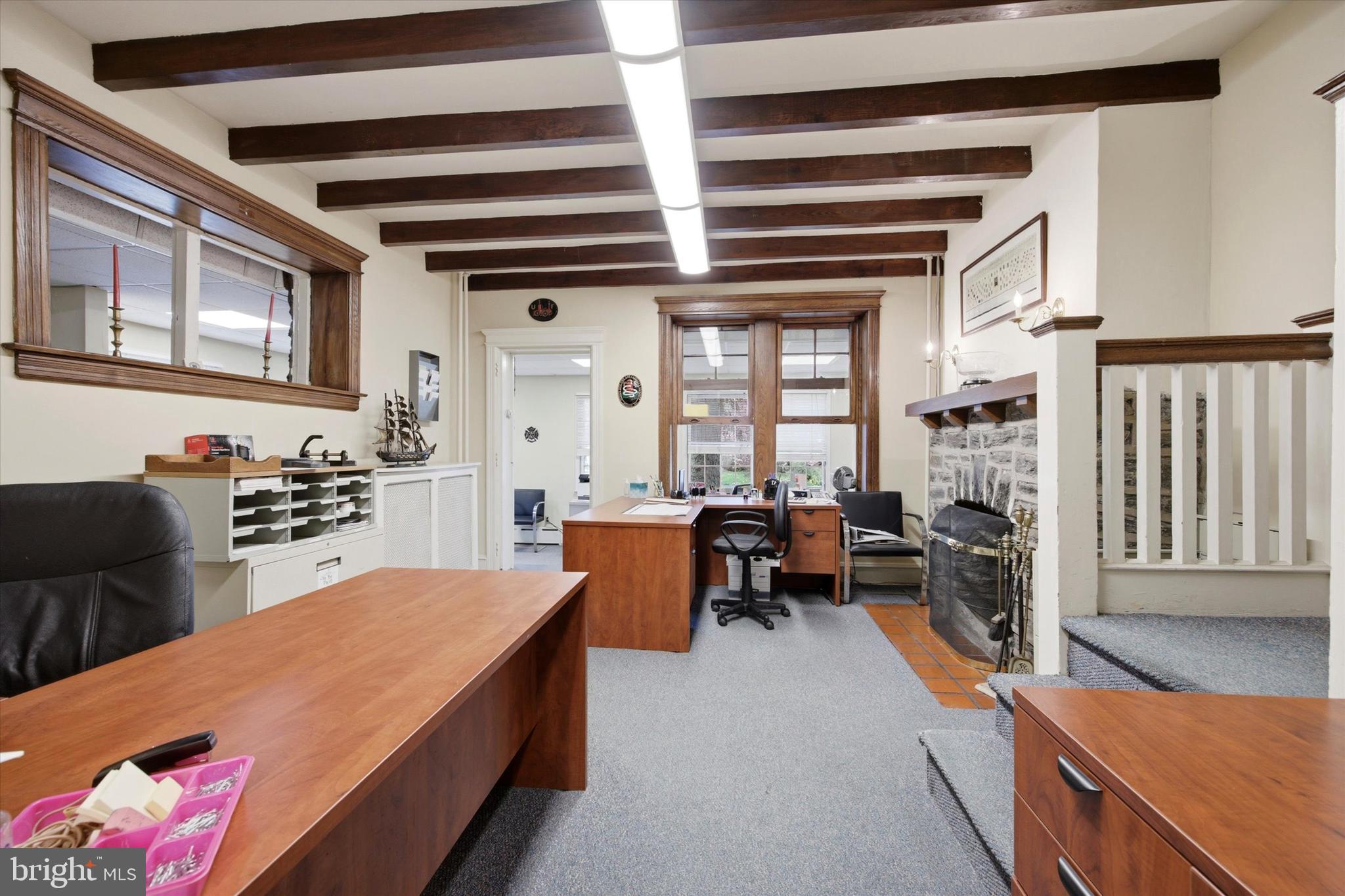 LLANERCH - Residential