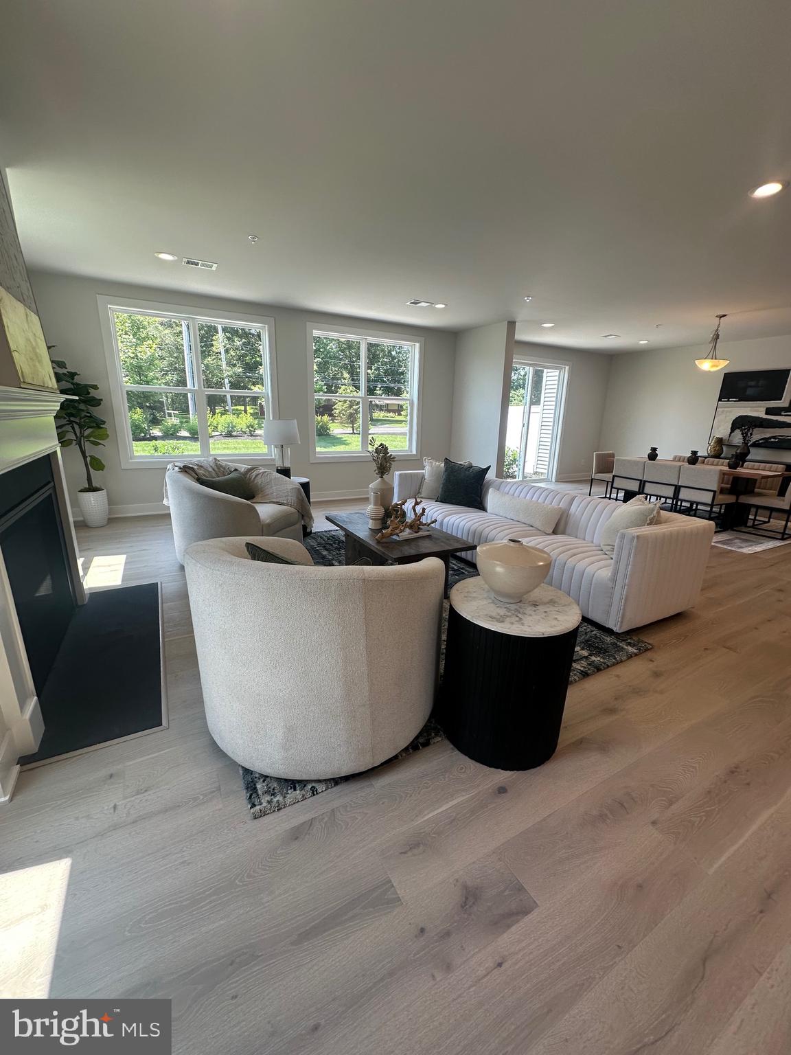 DOYLESTOWN WALK - Residential