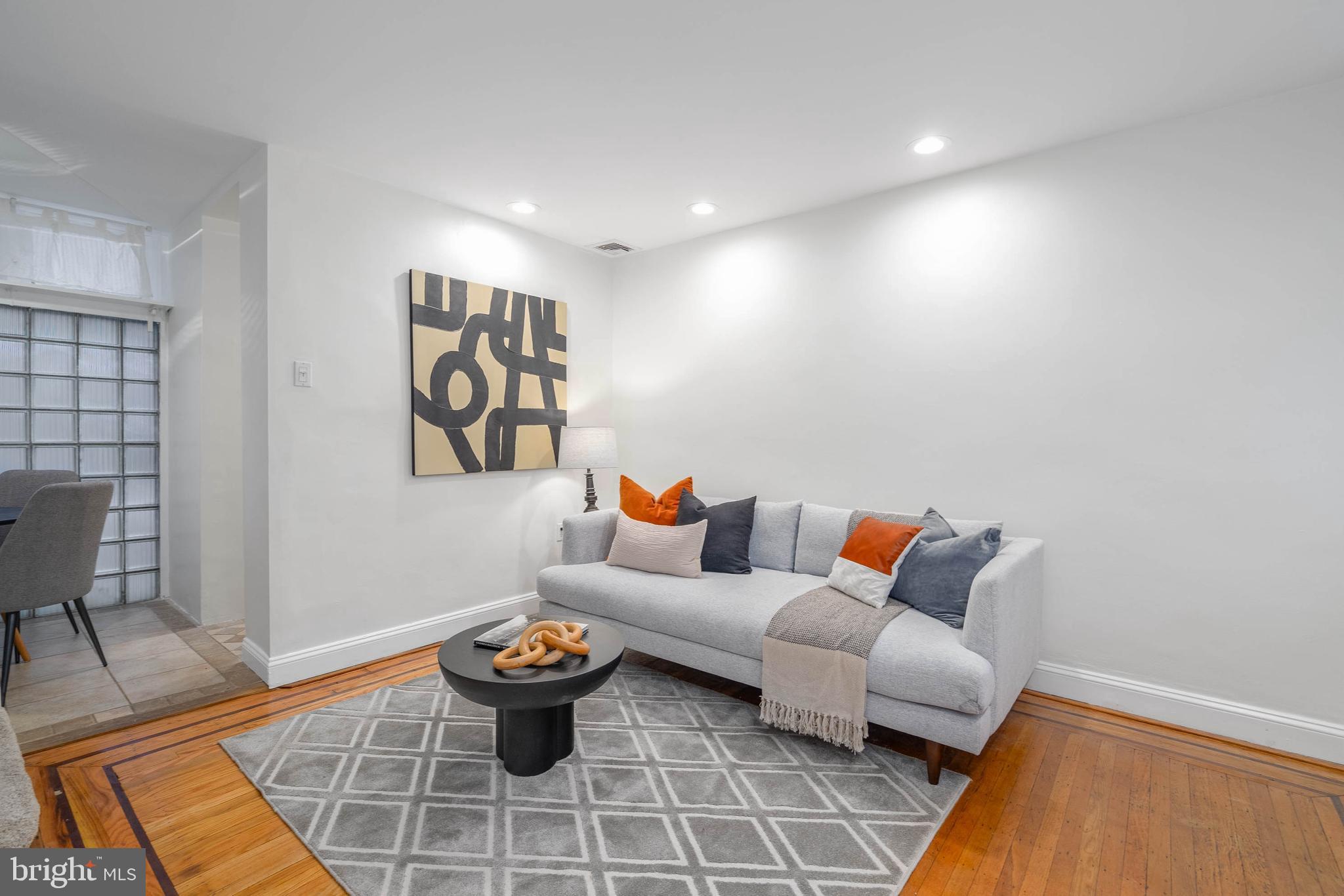 RITTENHOUSE SQUARE - Residential