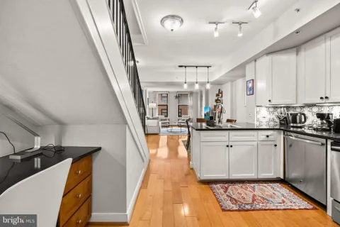 MLS: DCDC2266306